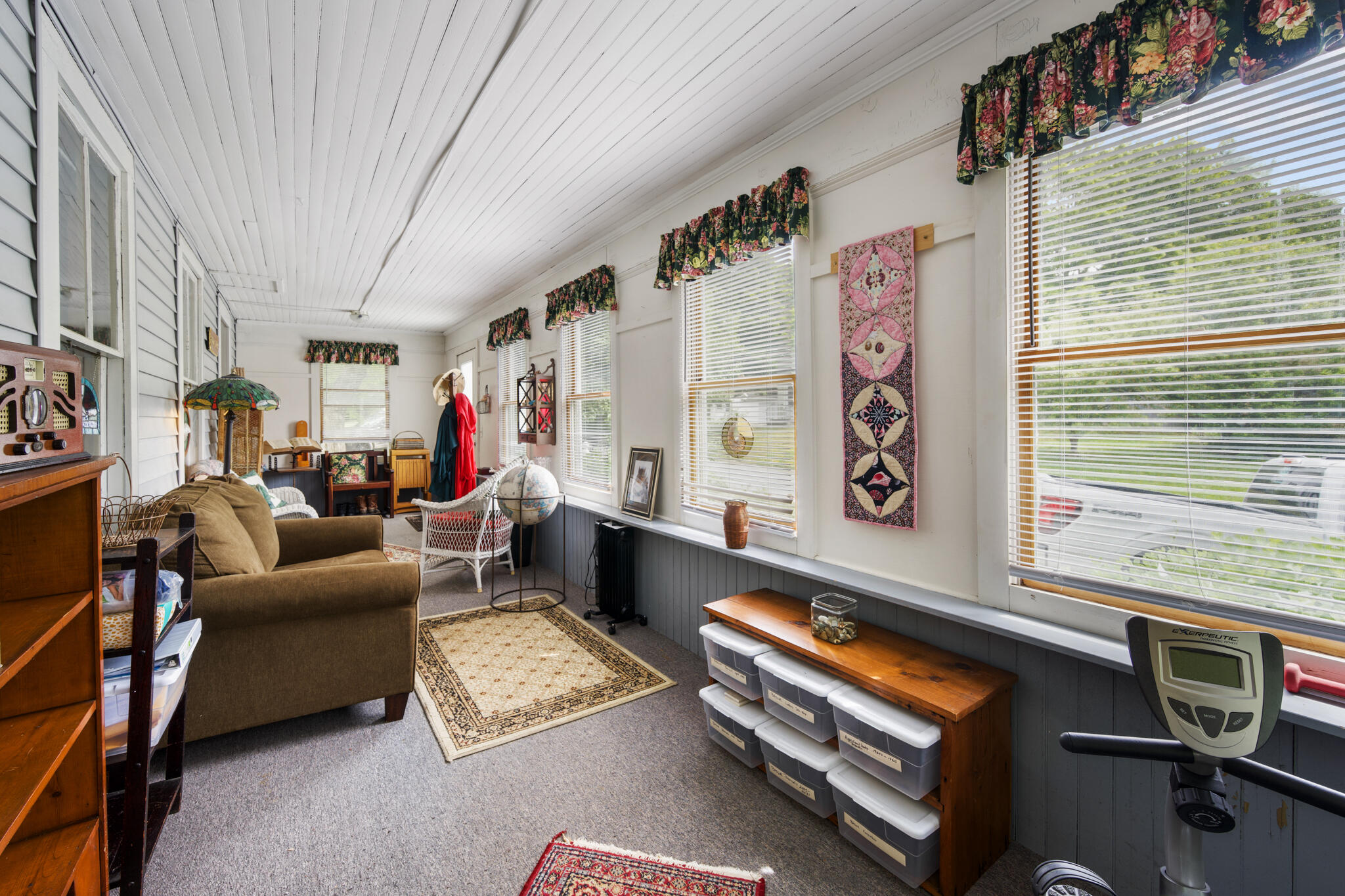 36 Deane Street Property Photo 29