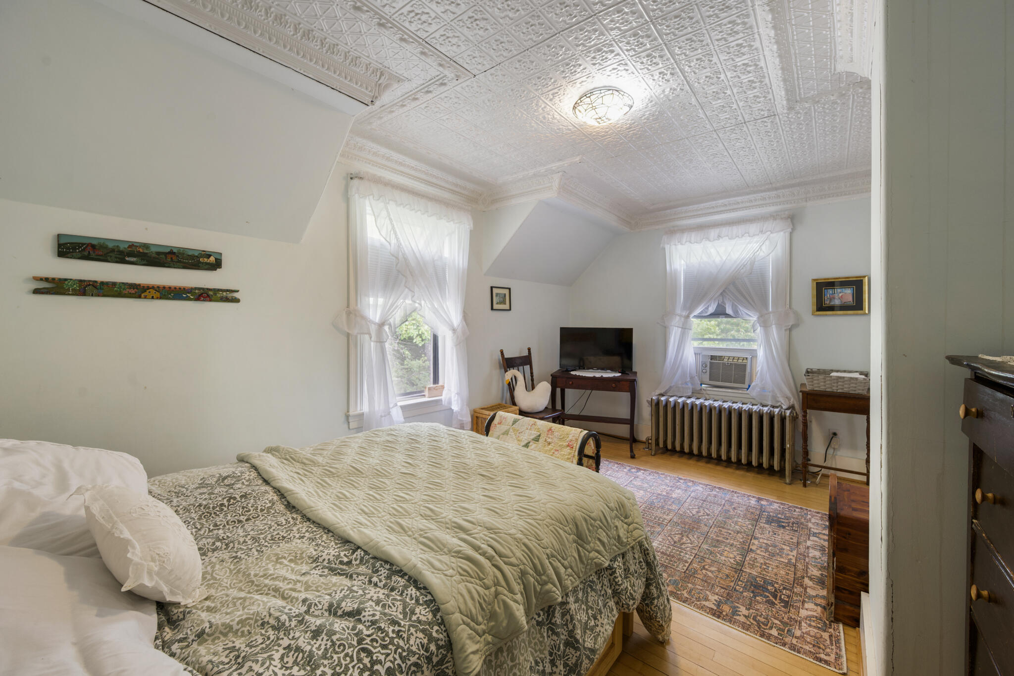 36 Deane Street Property Photo 35