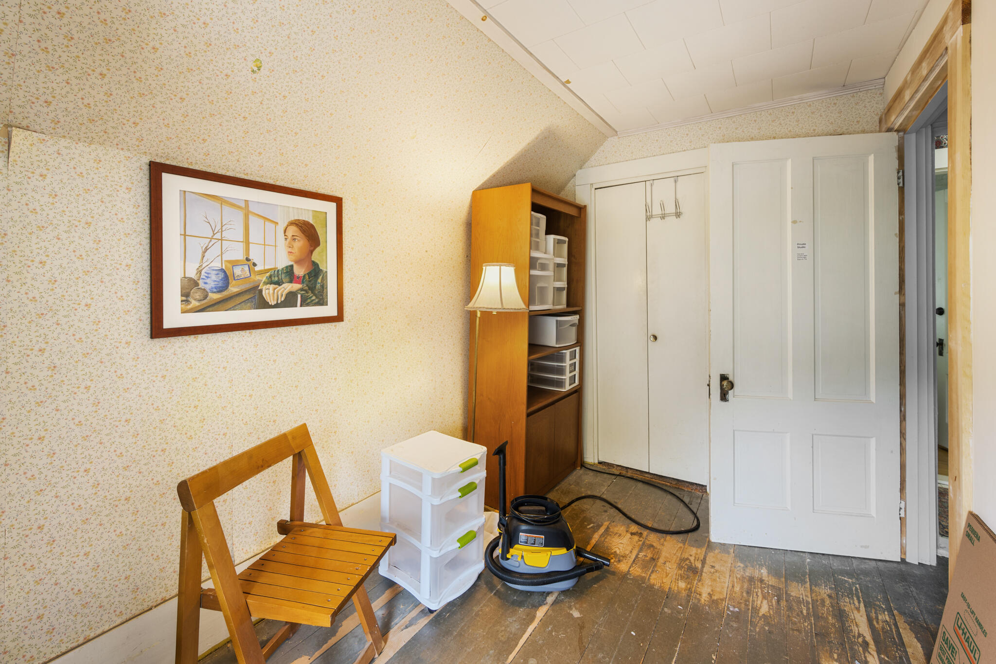 36 Deane Street Property Photo 40