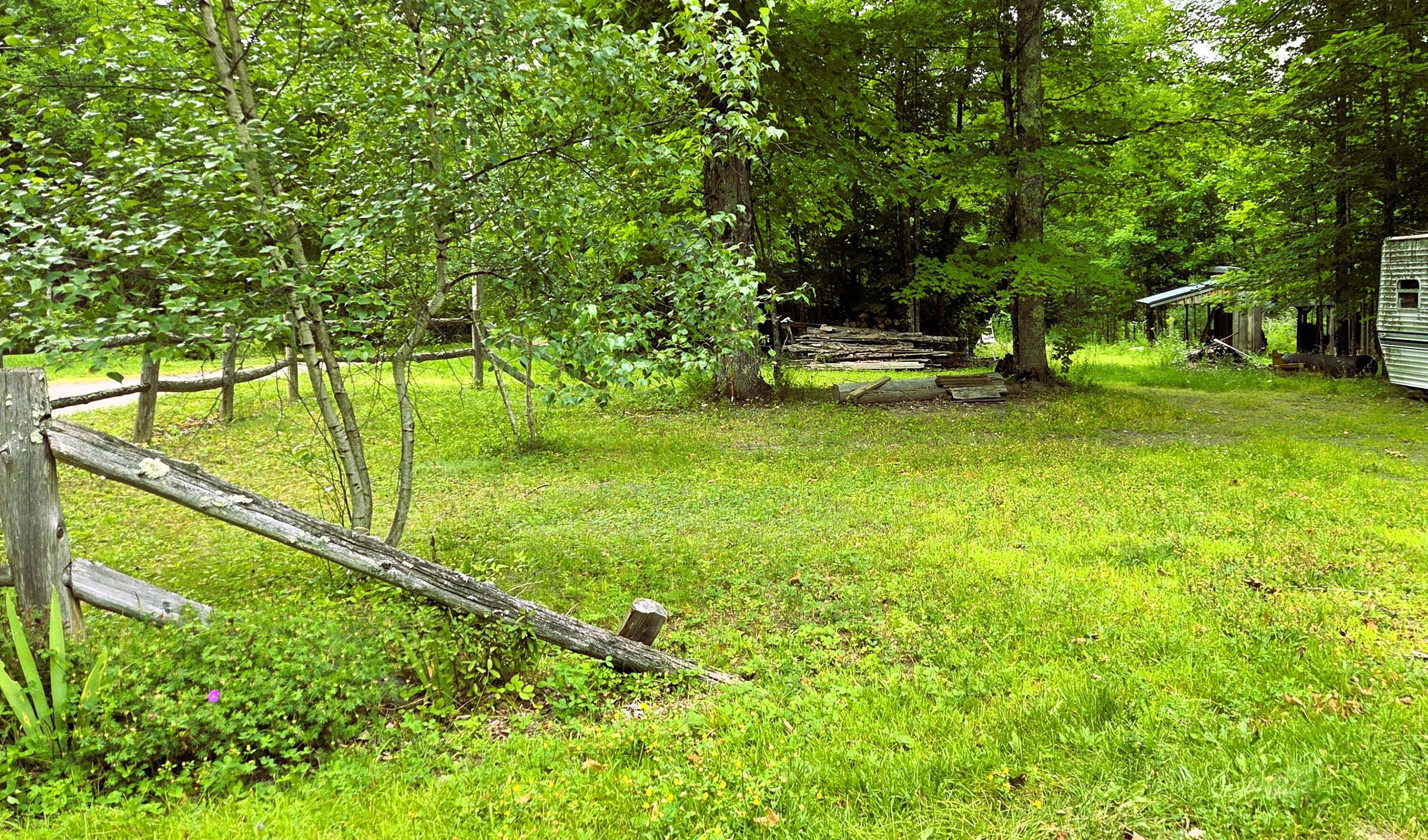 83 Brooks Pond Drive Property Photo 4