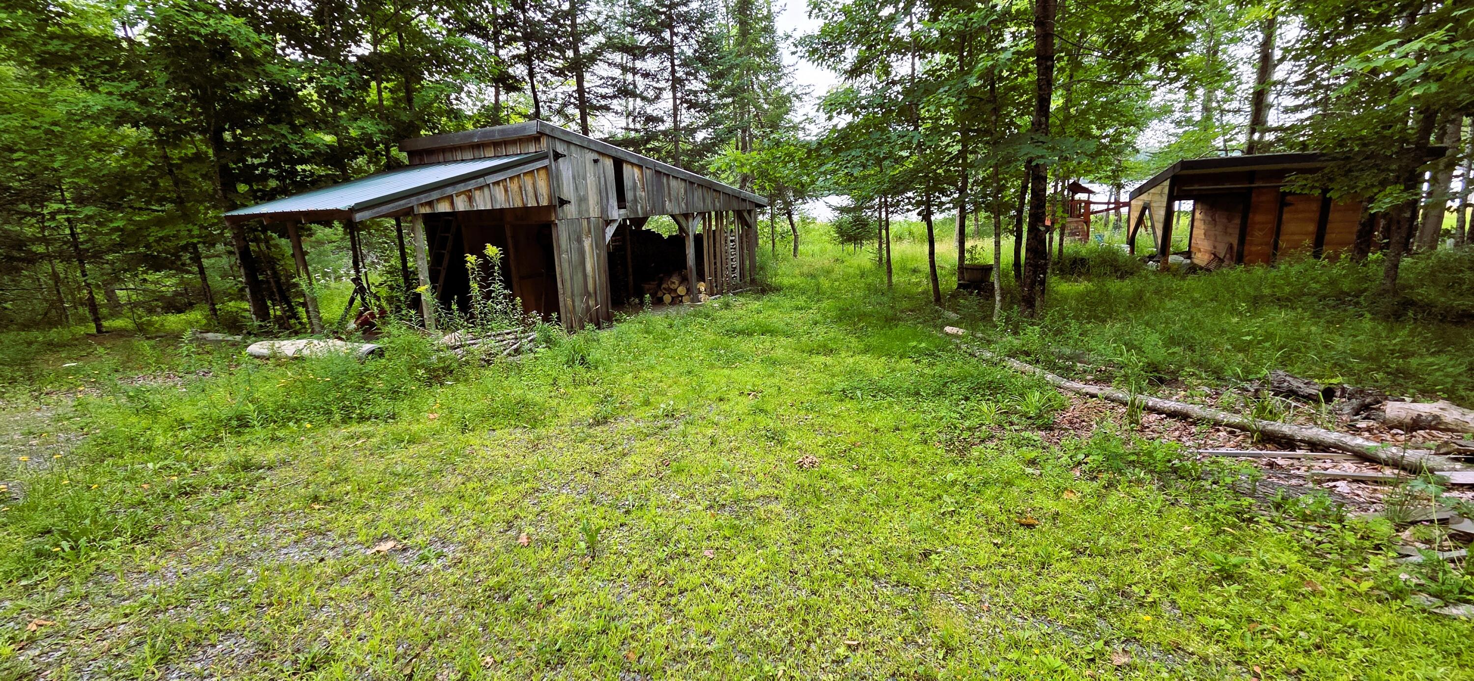 83 Brooks Pond Drive Property Photo 30