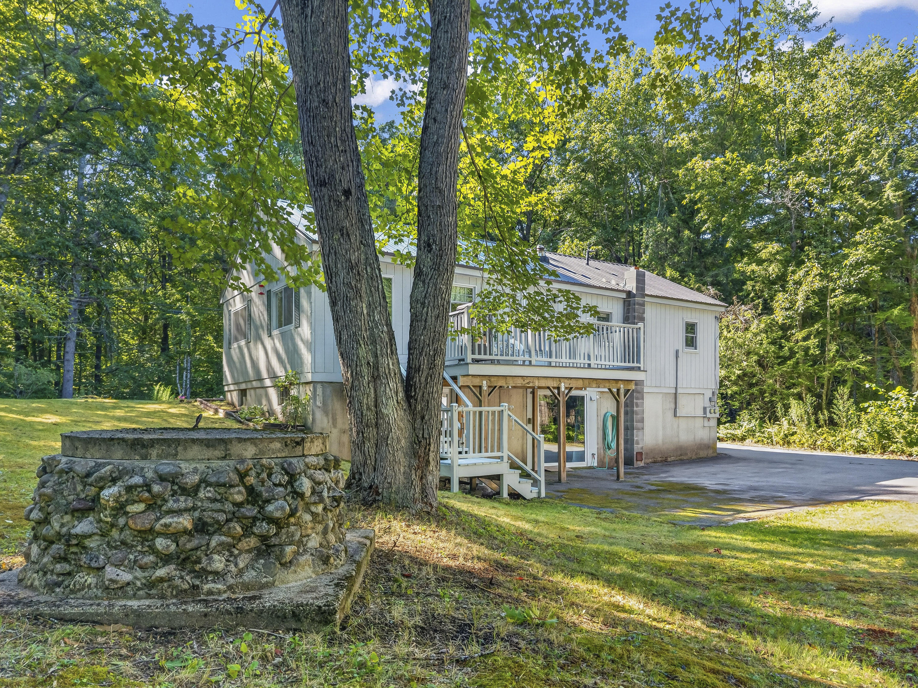 217 Heath Road Property Photo 35
