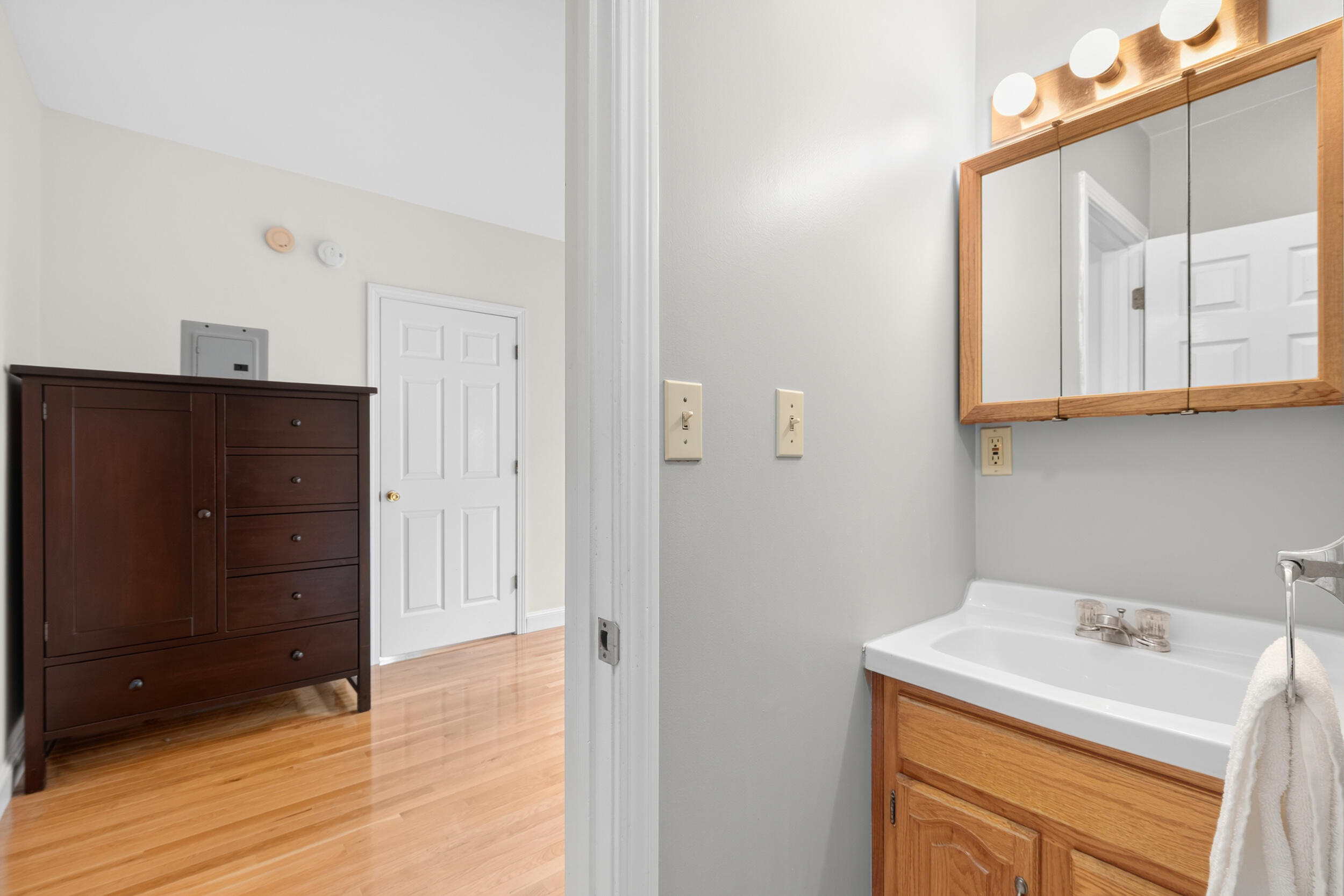 238 State Street 4 Property Photo 16