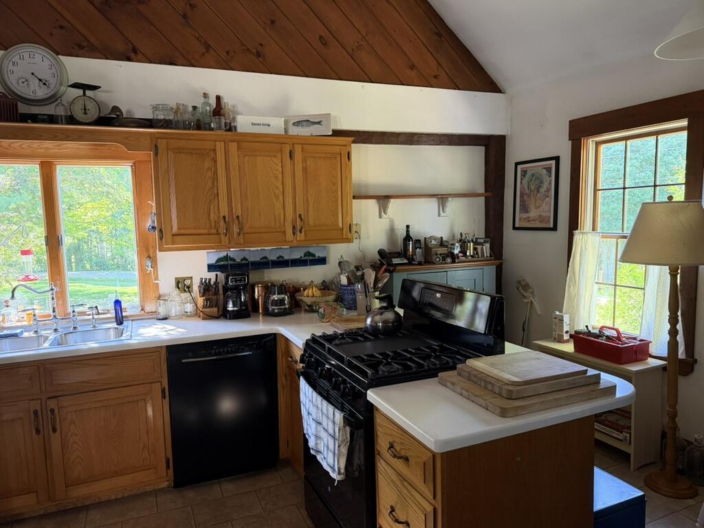 529 Bristol Road Property Photo 16