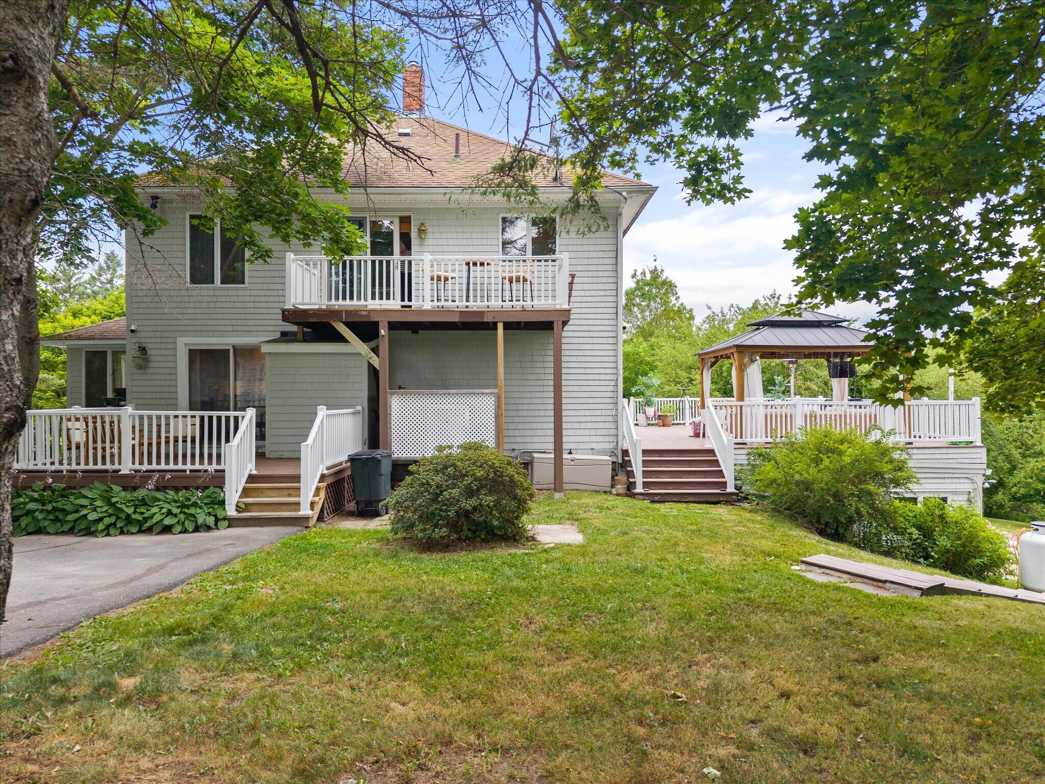 15 Brochu Lane Property Photo 4