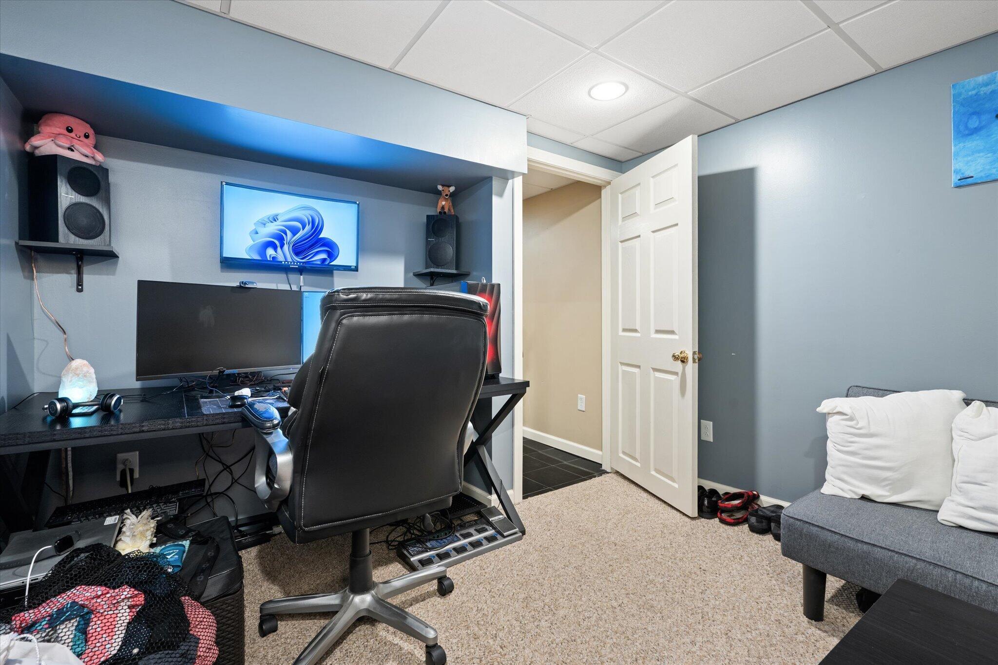 15 Brochu Lane Property Photo 36