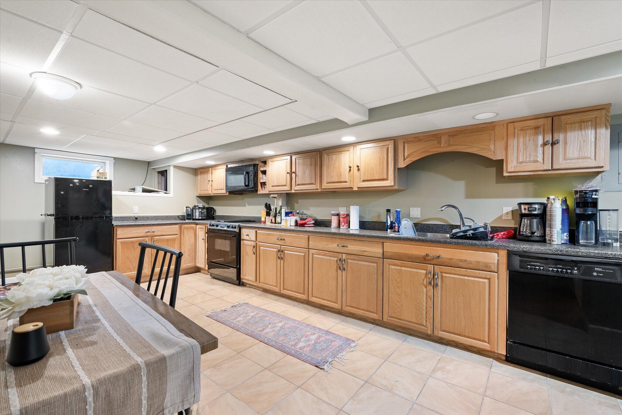 15 Brochu Lane Property Photo 37