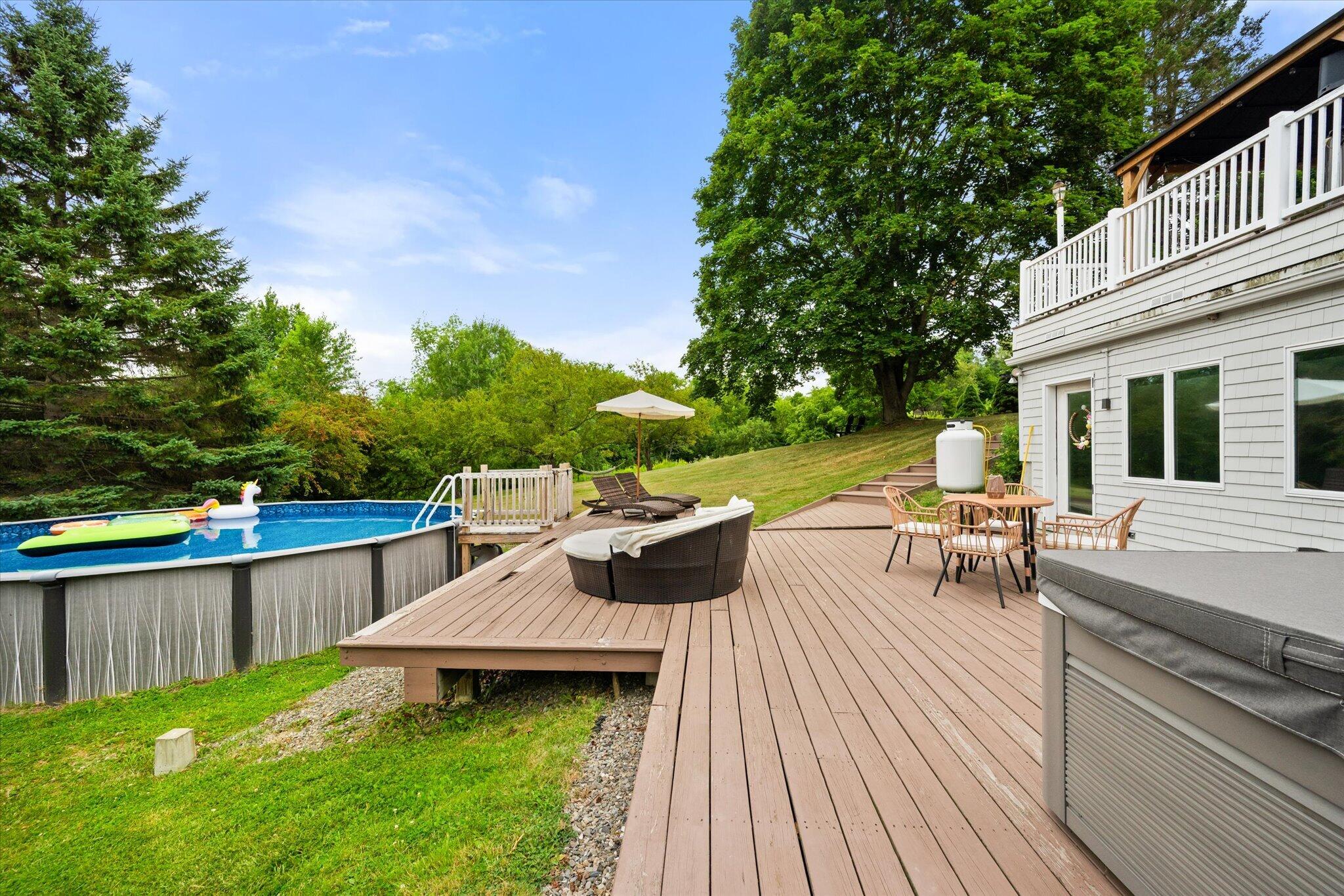 15 Brochu Lane Property Photo 46