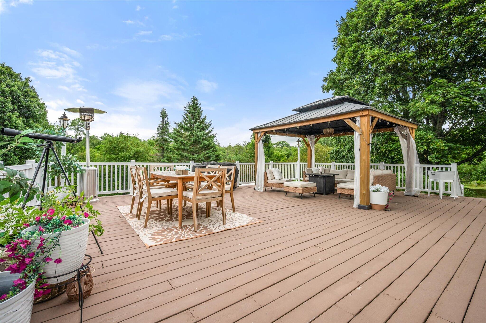 15 Brochu Lane Property Photo 49