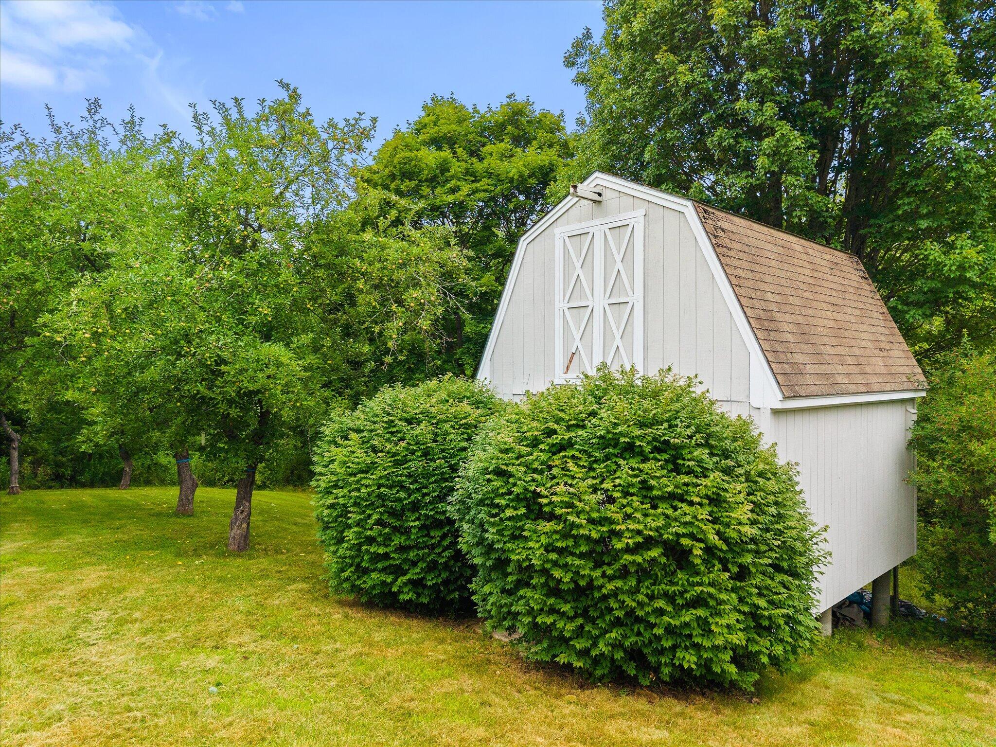 15 Brochu Lane Property Photo 57
