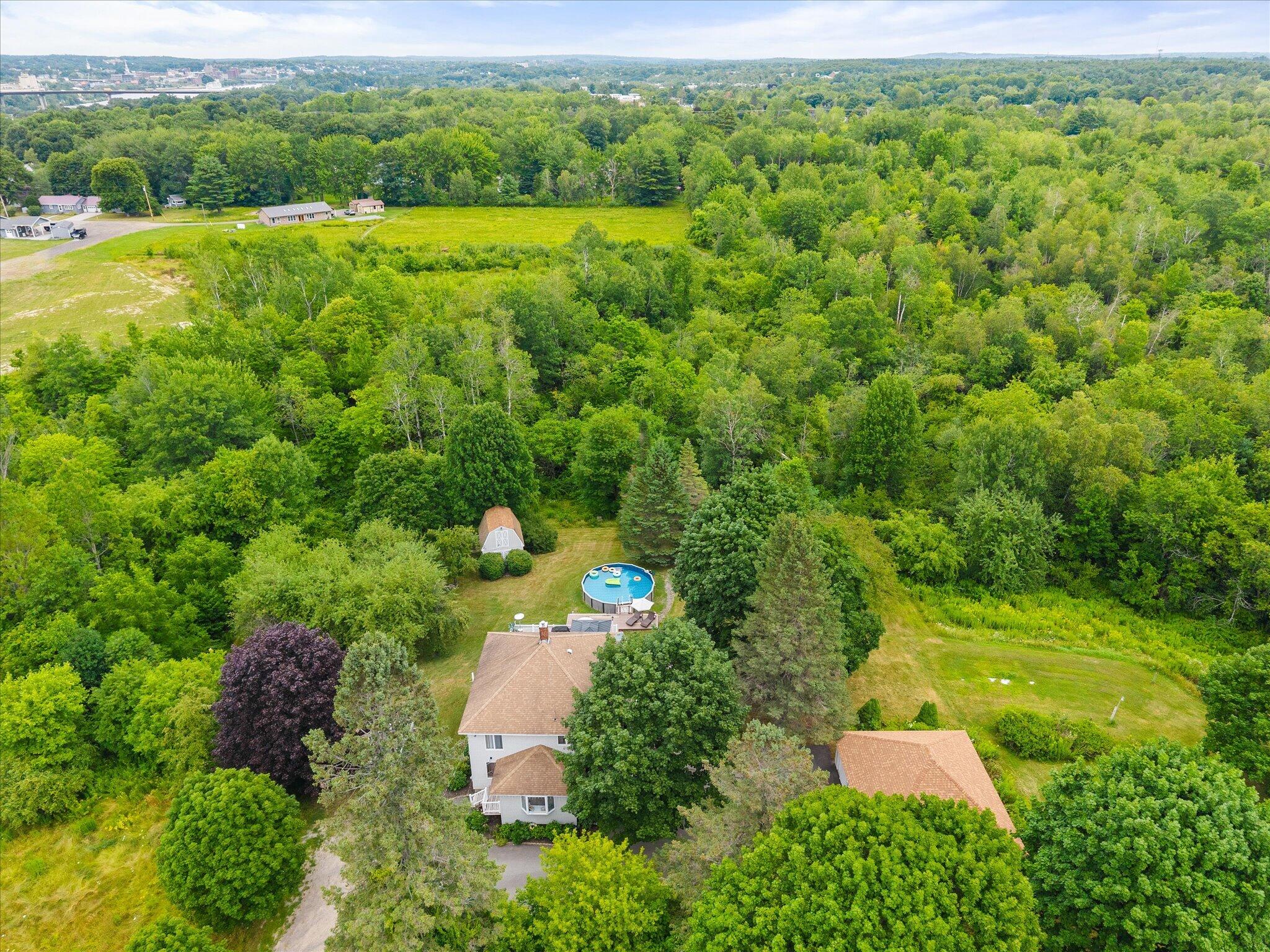 15 Brochu Lane Property Photo 60