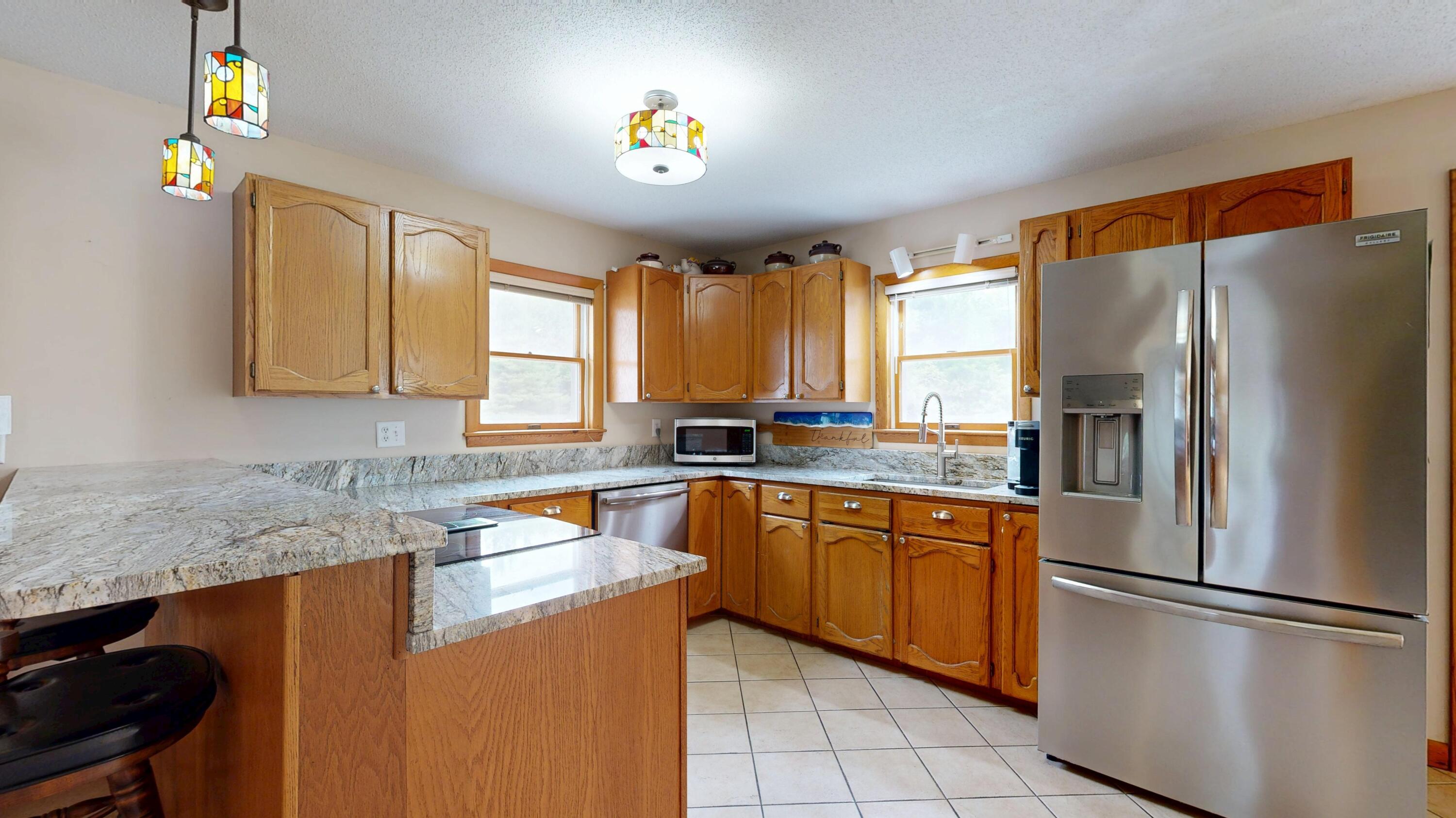 633 Bishop Hill Road Property Photo 8