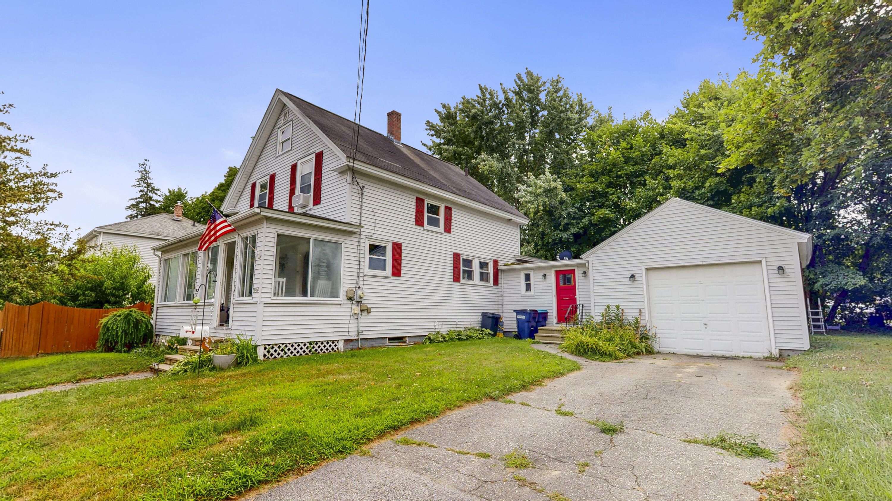 184 Whitney Street Property Photo 1