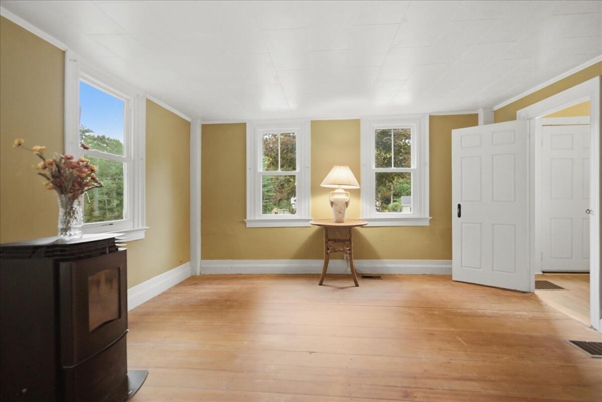 1135 Manchester Road Property Photo 13