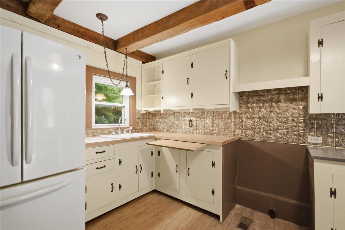 1135 Manchester Road Property Photo 20