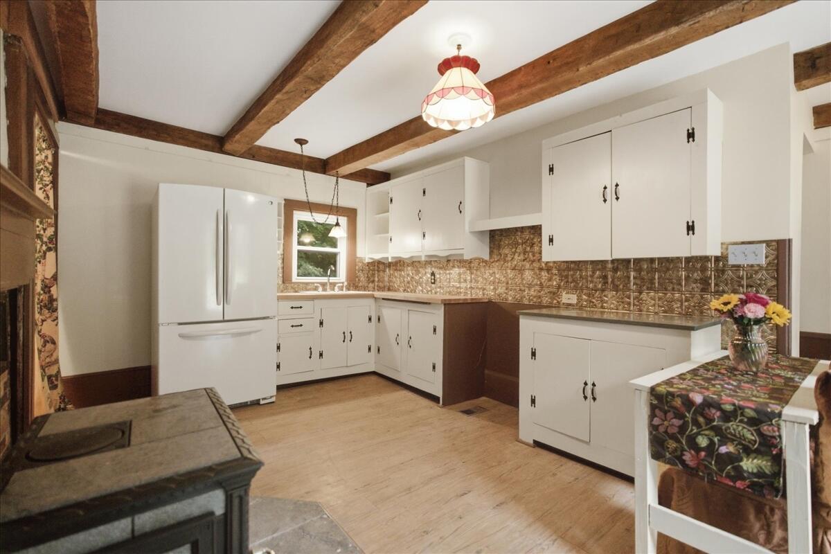 1135 Manchester Road Property Photo 27