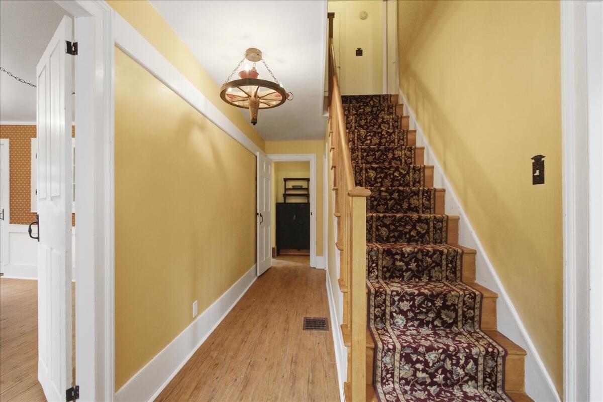 1135 Manchester Road Property Photo 36