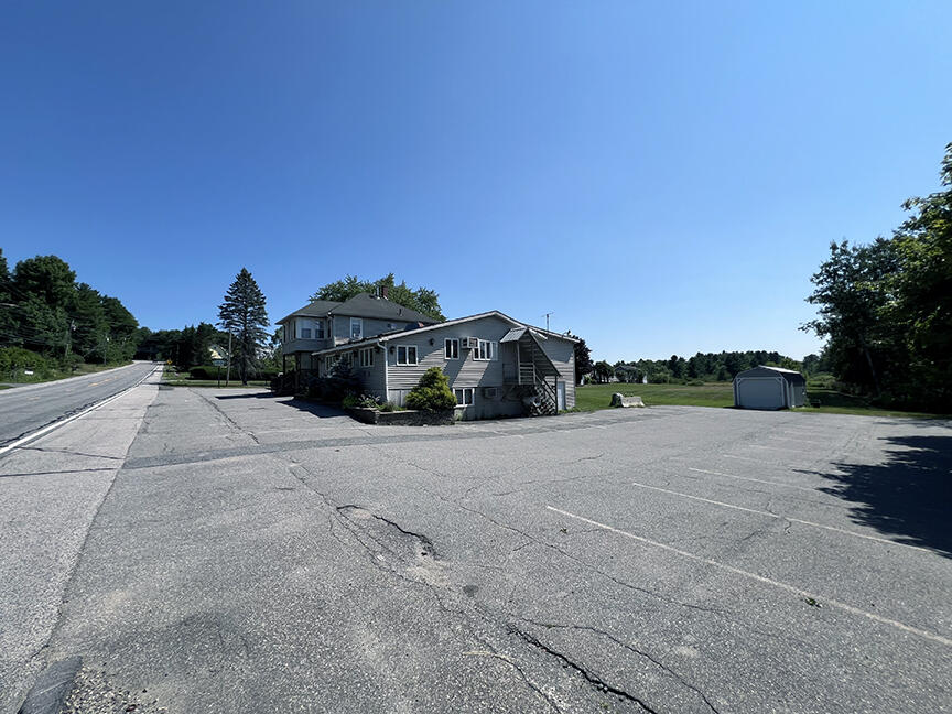 434 Eastern Avenue Property Photo 2