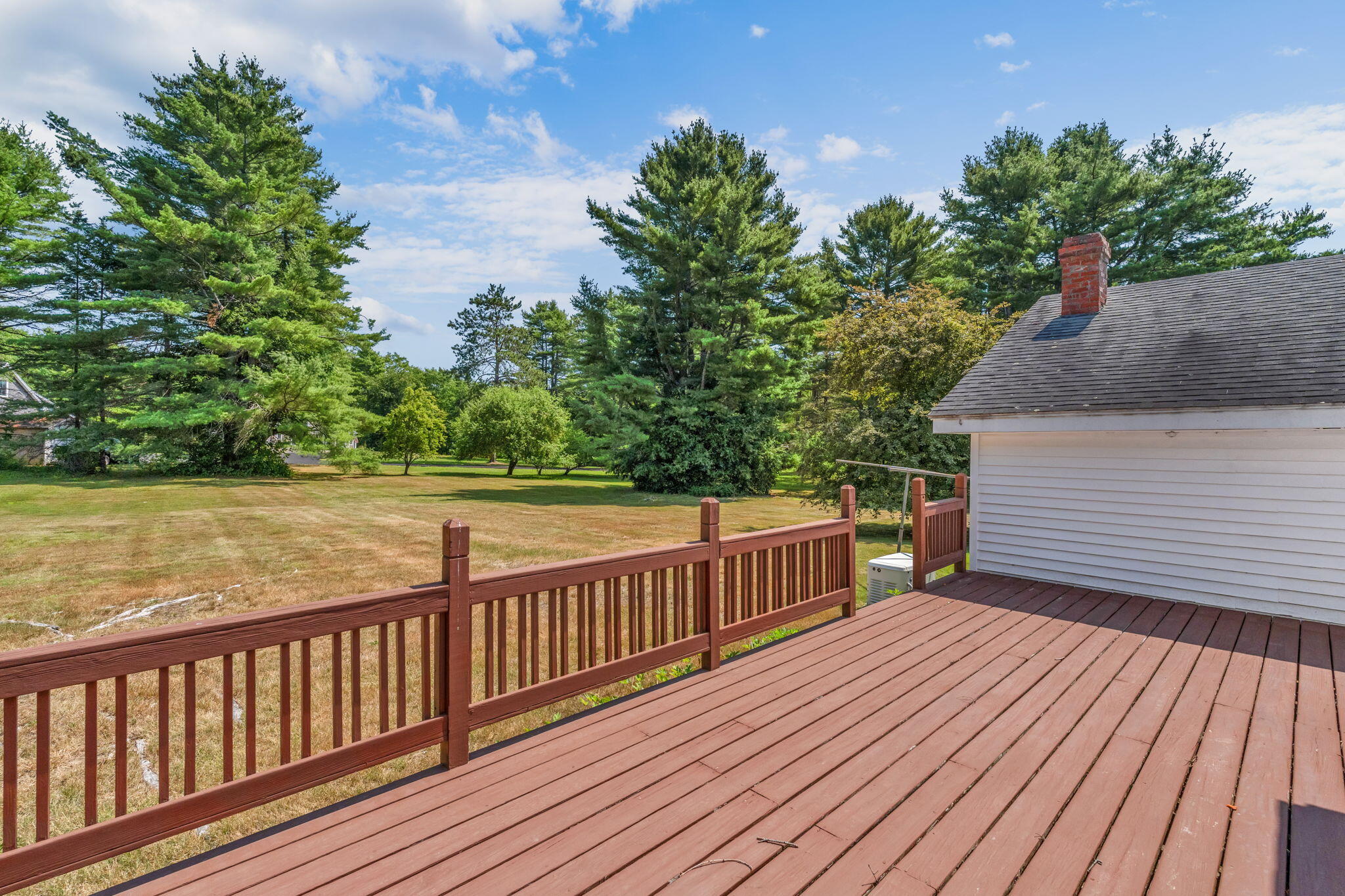 2639 Union Street Property Photo 6