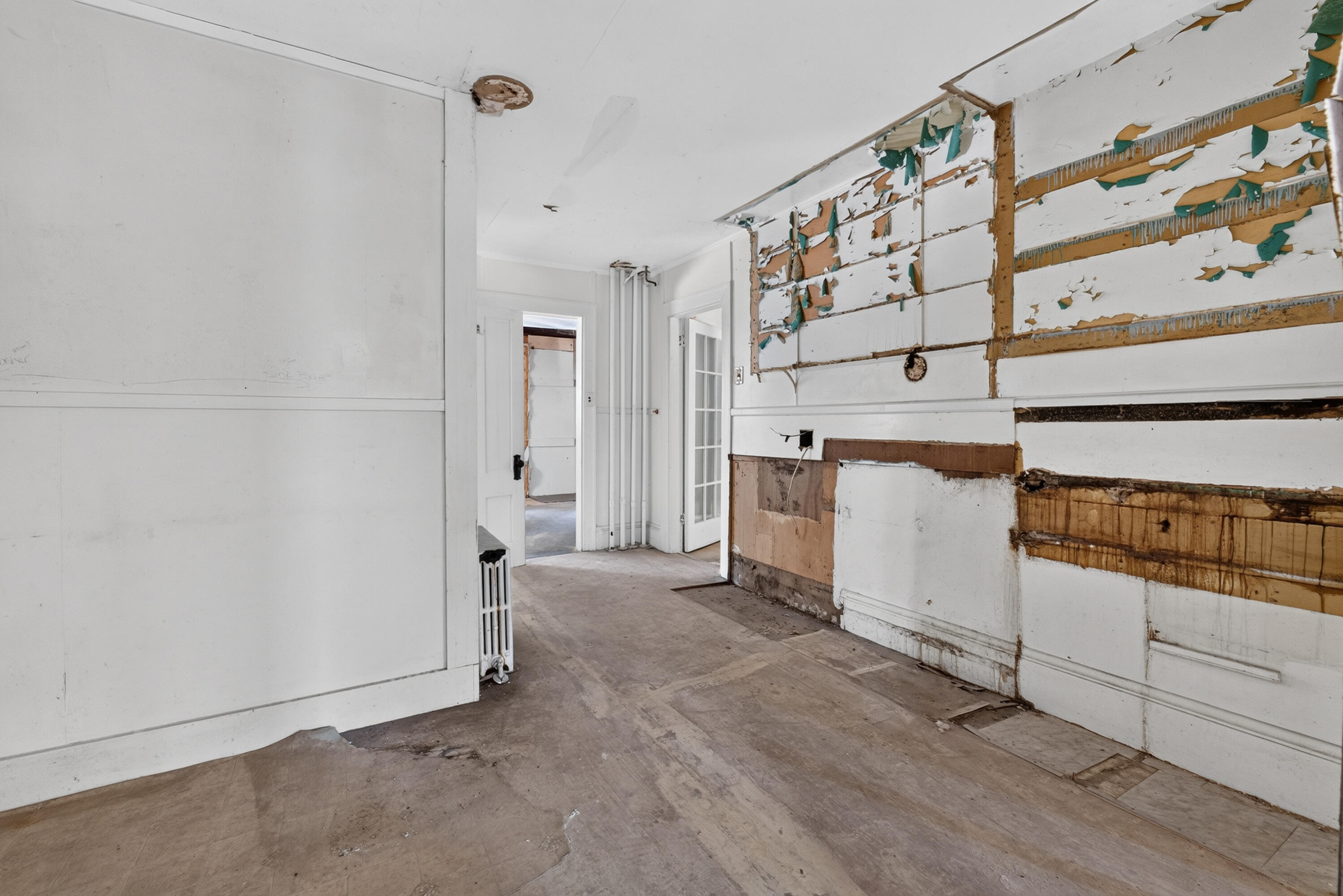 6 Amherst Street Property Photo 22