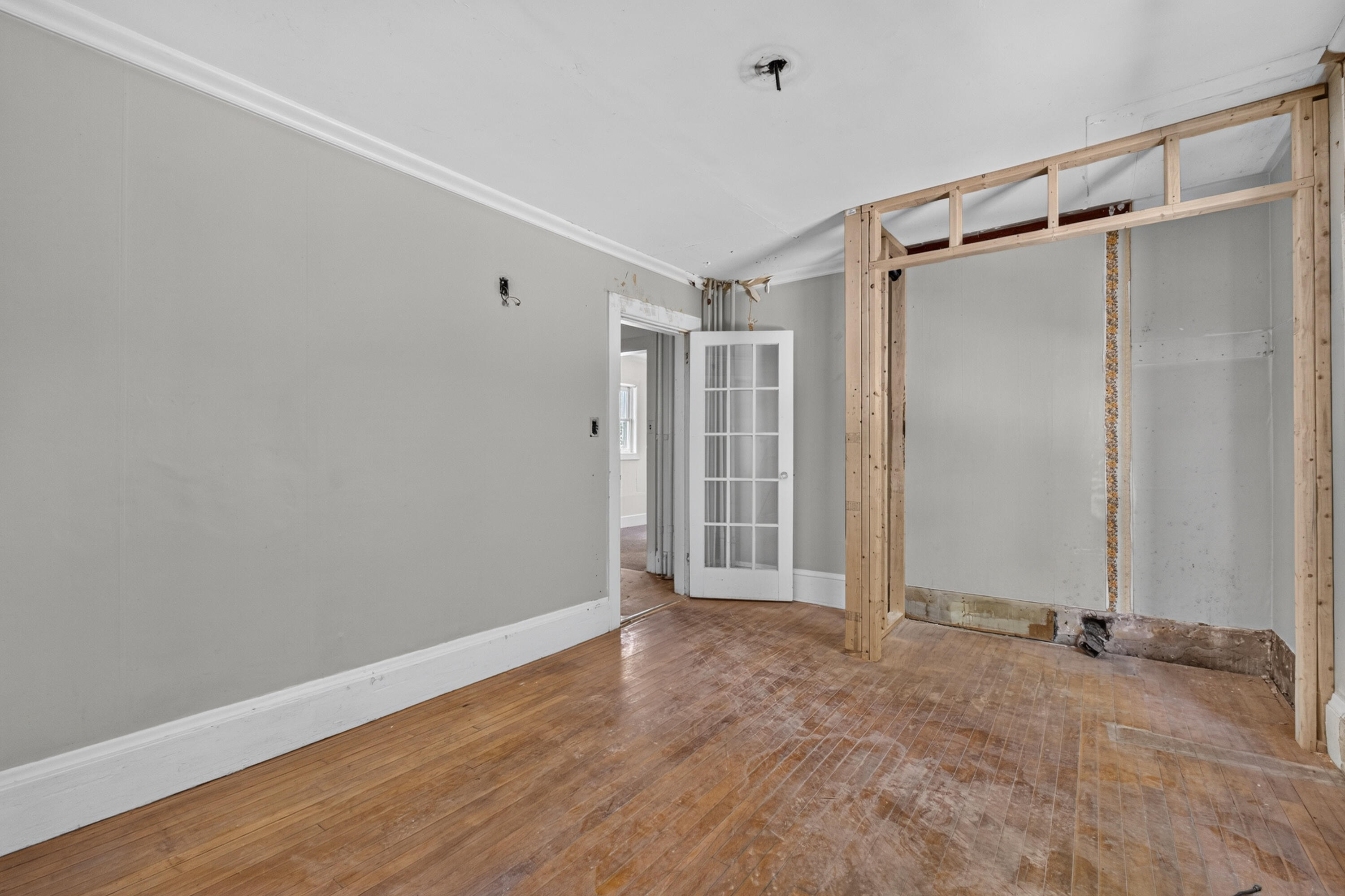 6 Amherst Street Property Photo 29