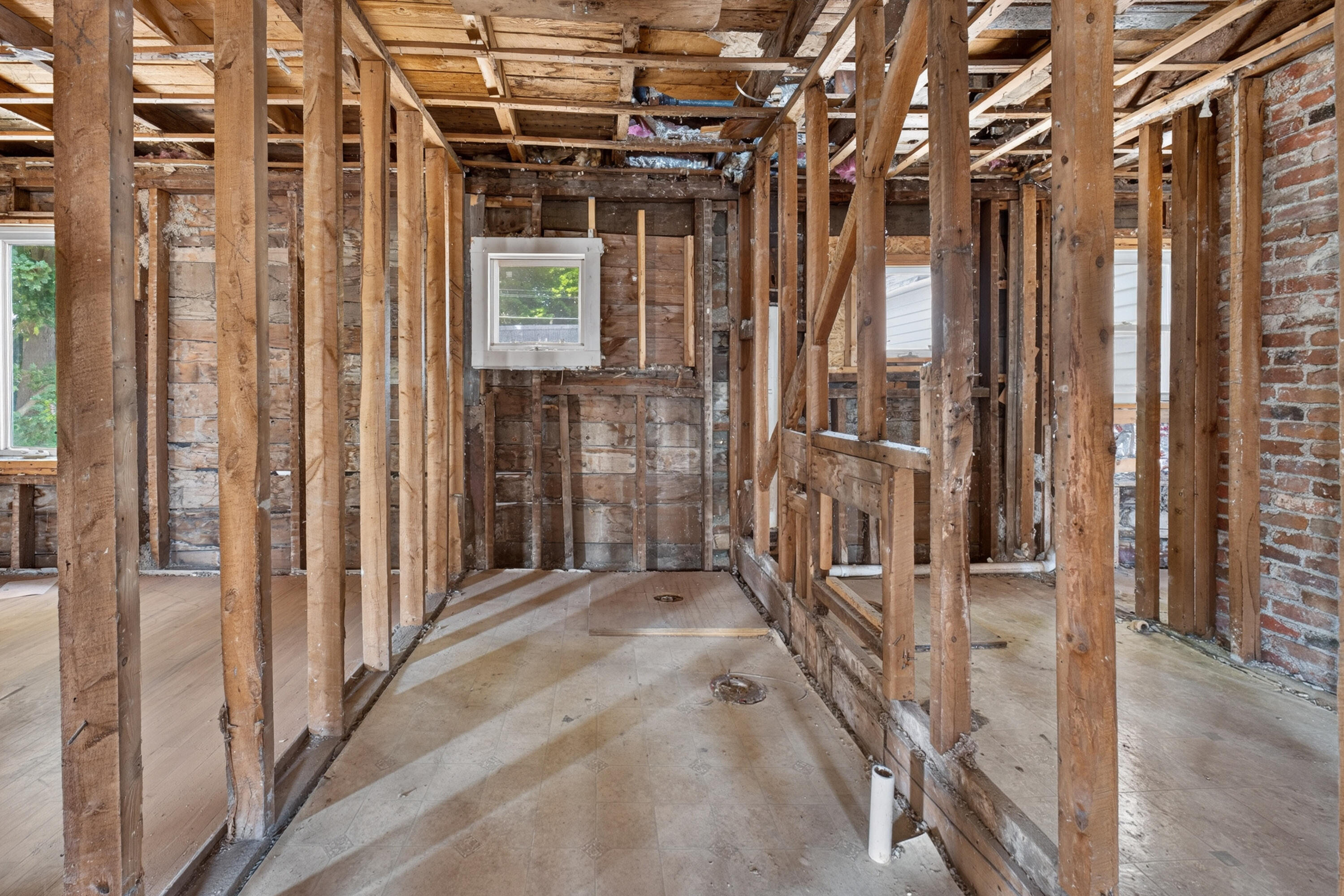 6 Amherst Street Property Photo 41