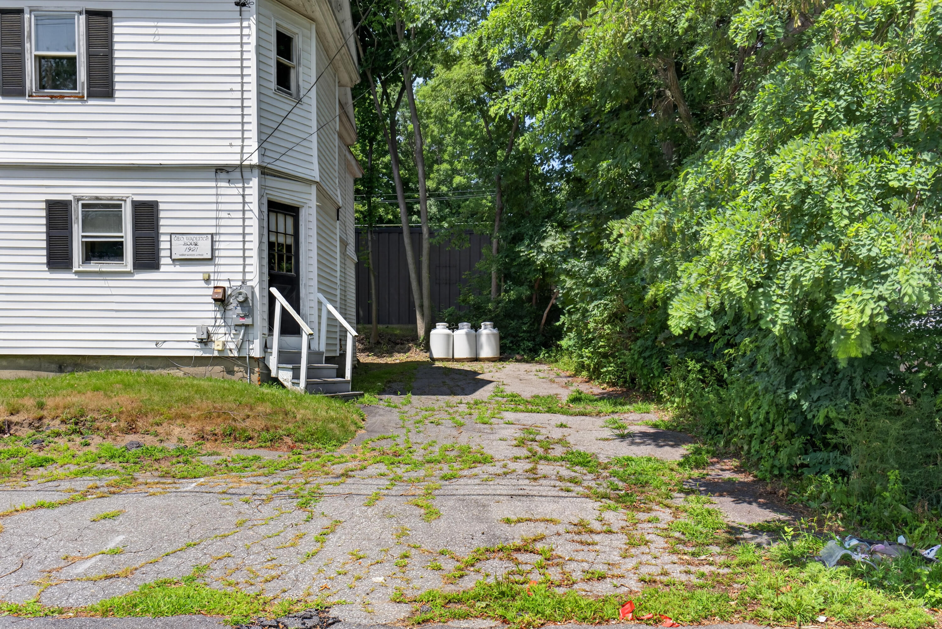 6 Amherst Street Property Photo 6