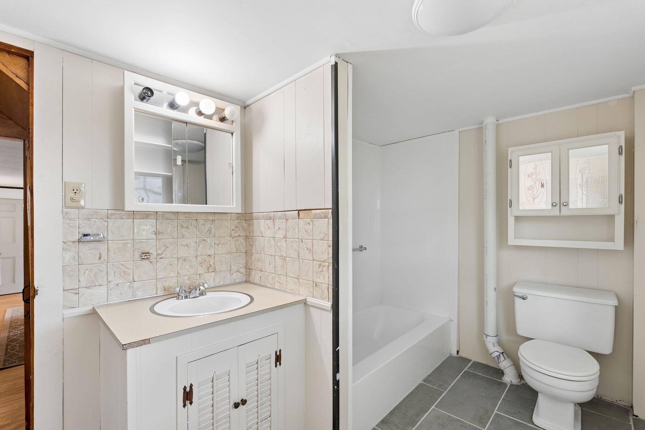 1 Marigold Lane Property Photo 13