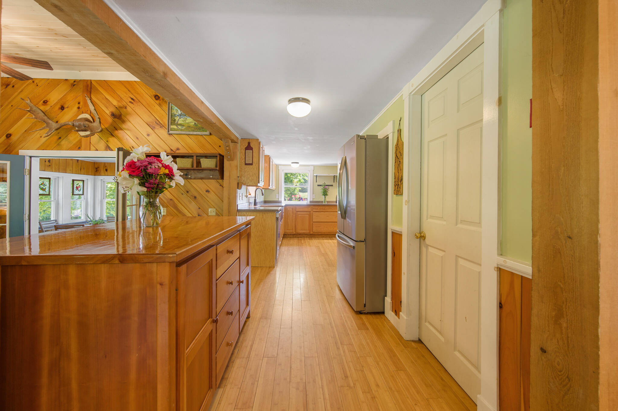 315 Davis Road Property Photo 12