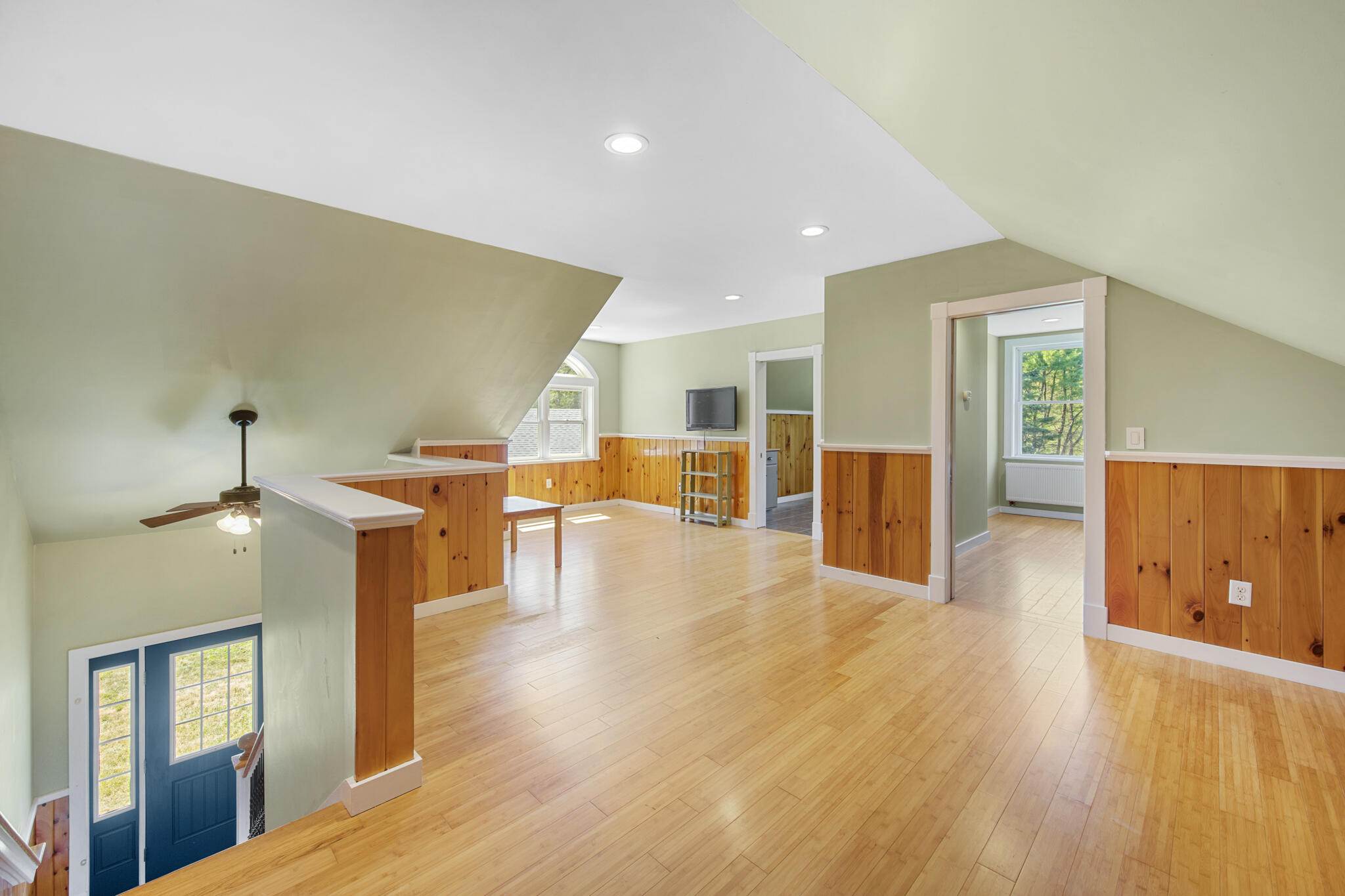 315 Davis Road Property Photo 48