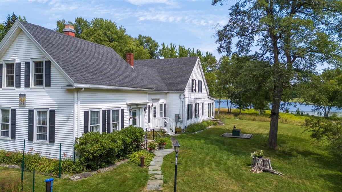 139 Oregon Road Property Photo 1