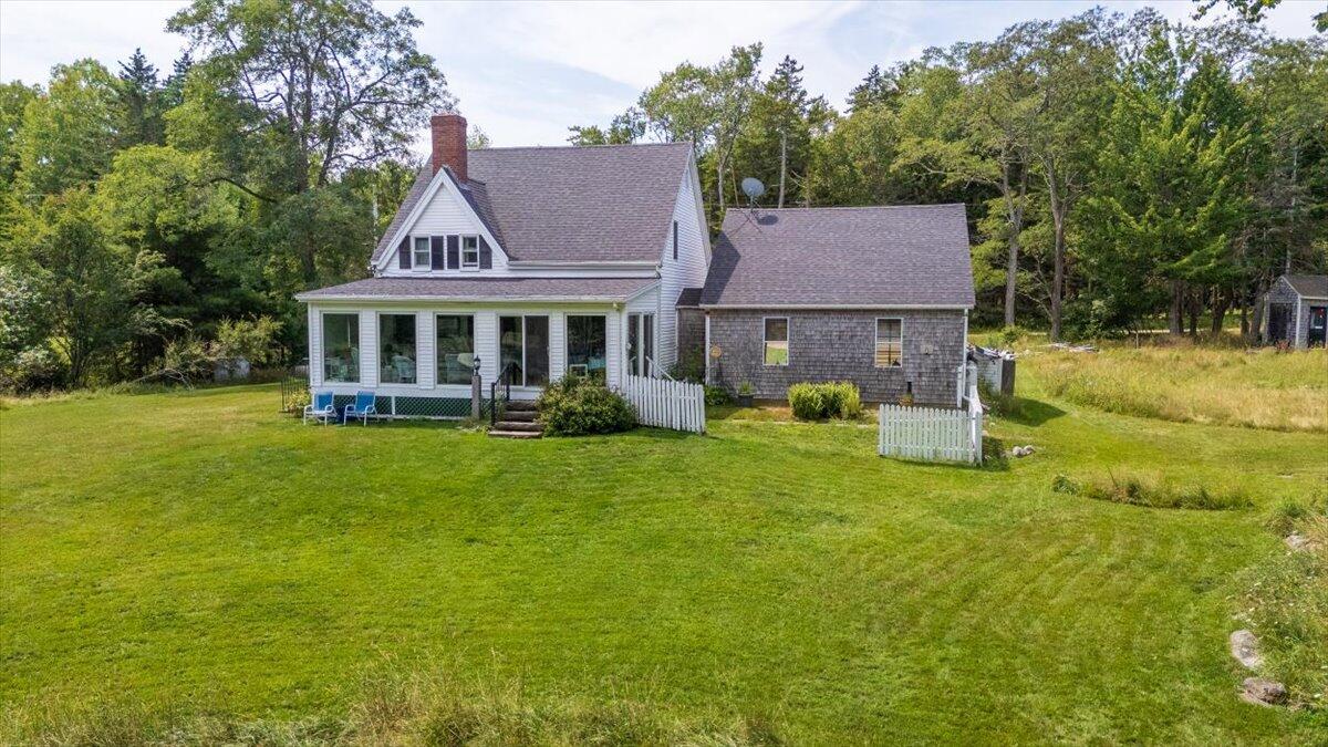 139 Oregon Road Property Photo 5