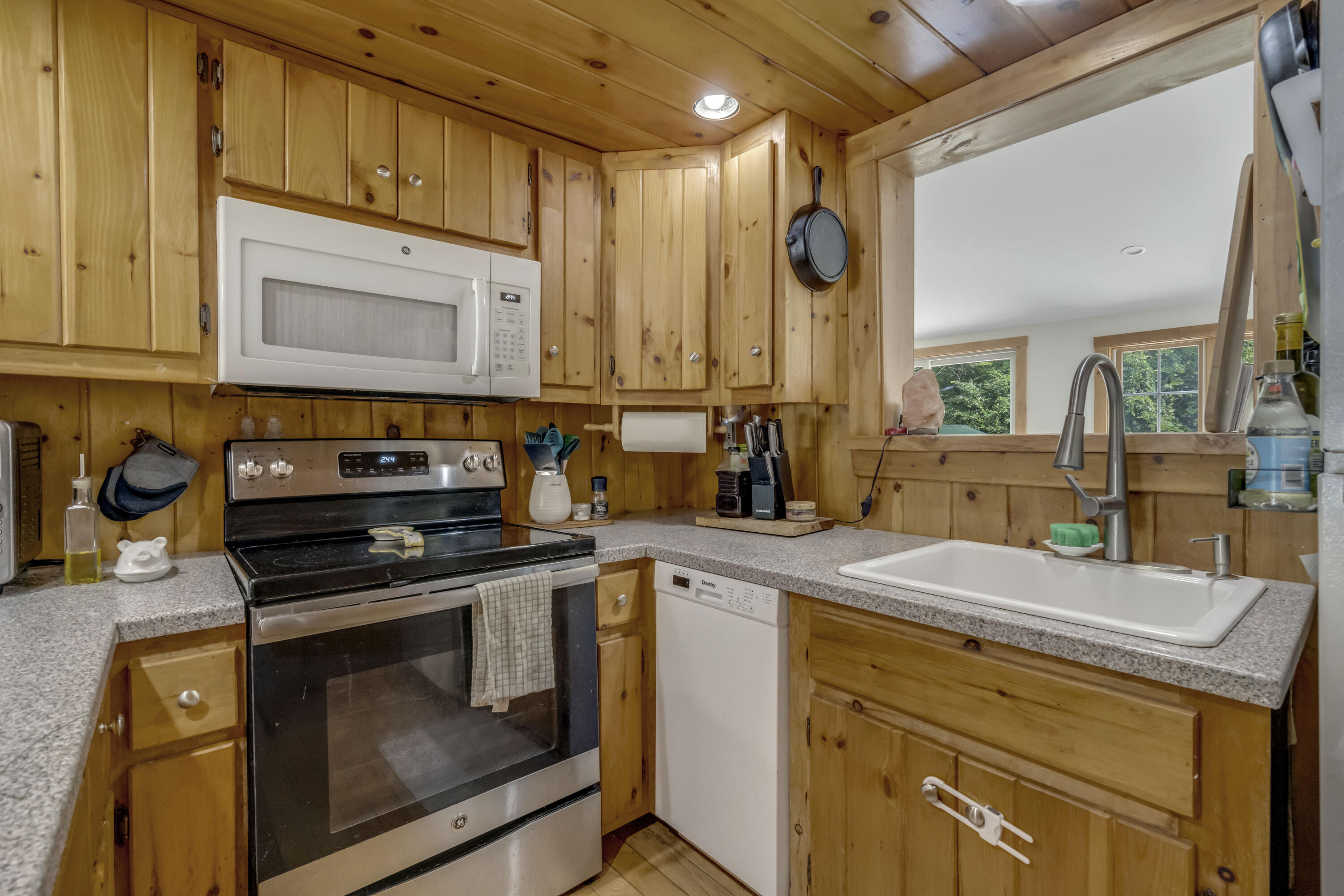 148 Lake House Road Property Photo 16