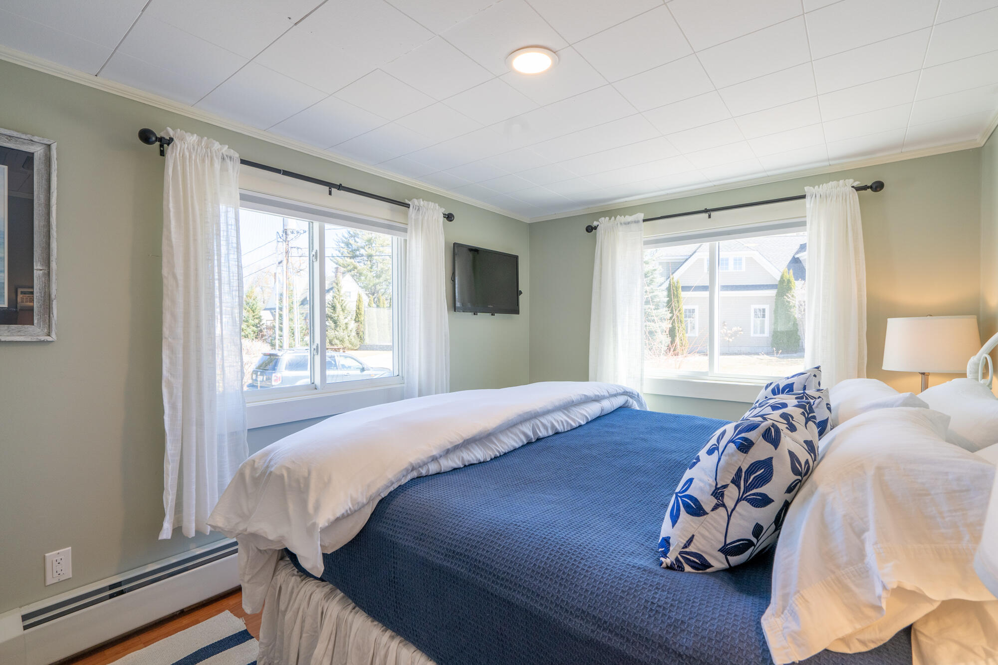8 Railroad Avenue Property Photo 16