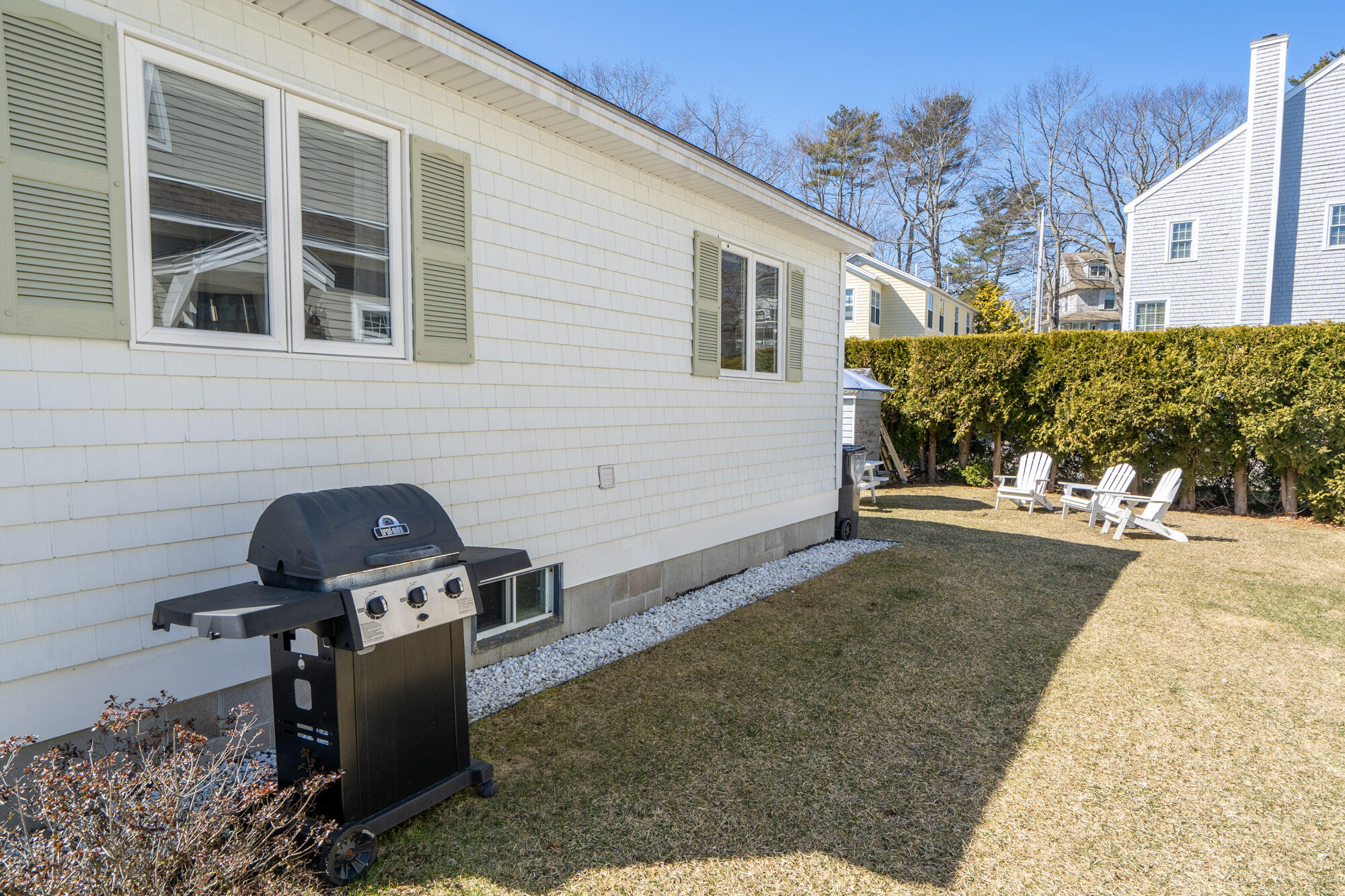 8 Railroad Avenue Property Photo 36