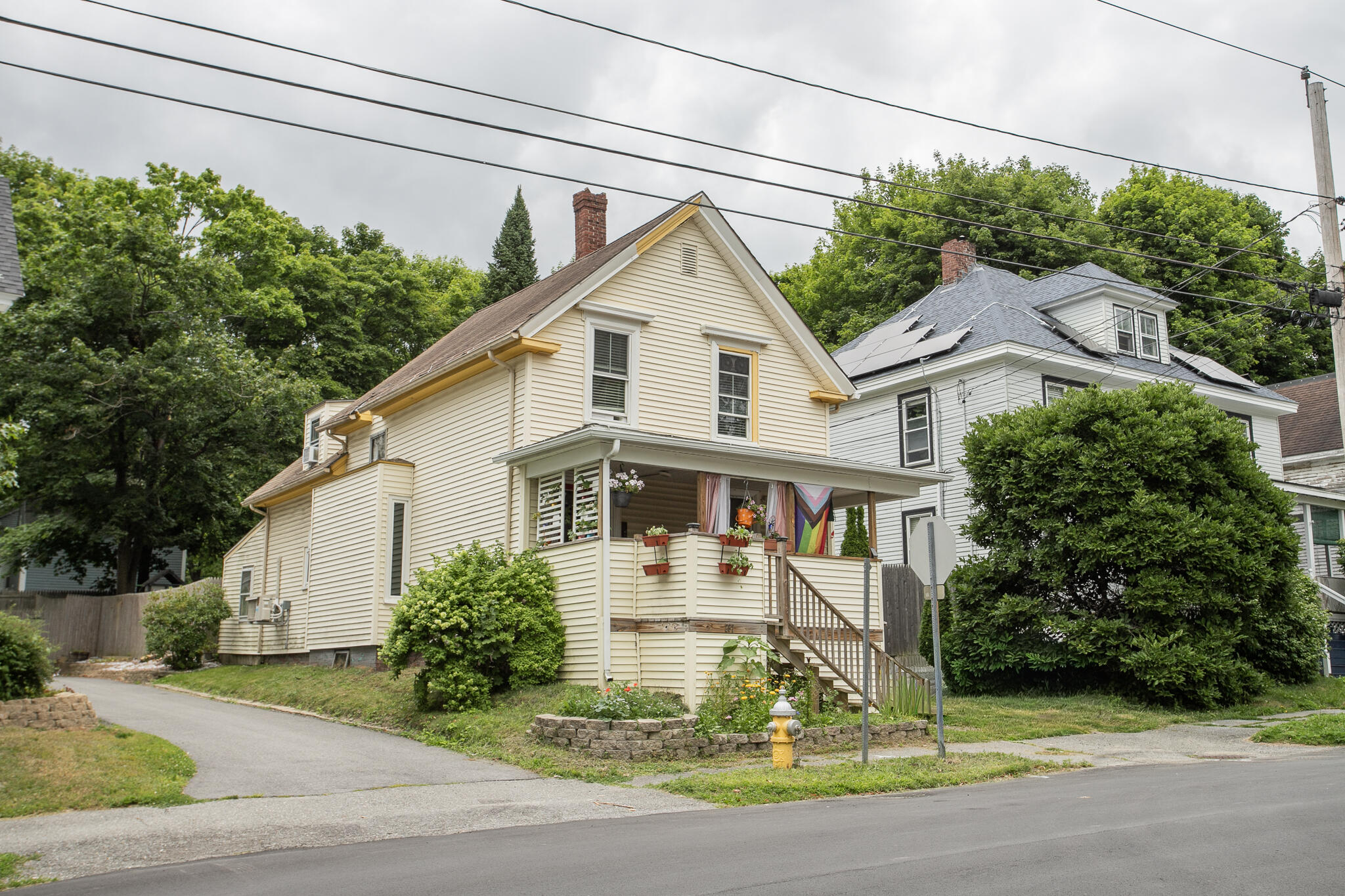 267 Pine Street Property Photo 1