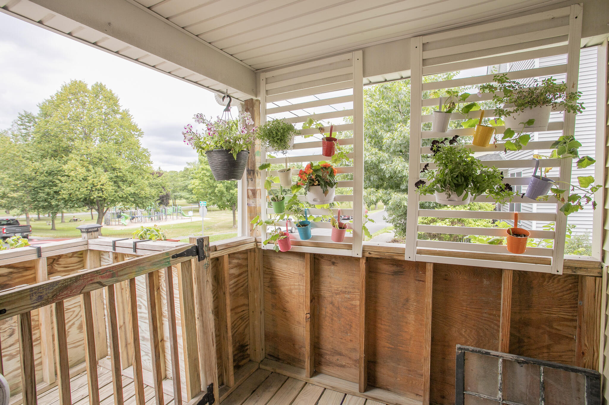 267 Pine Street Property Photo 5