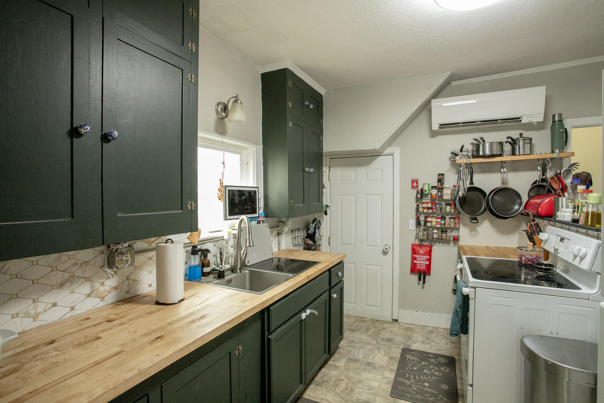 267 Pine Street Property Photo 14