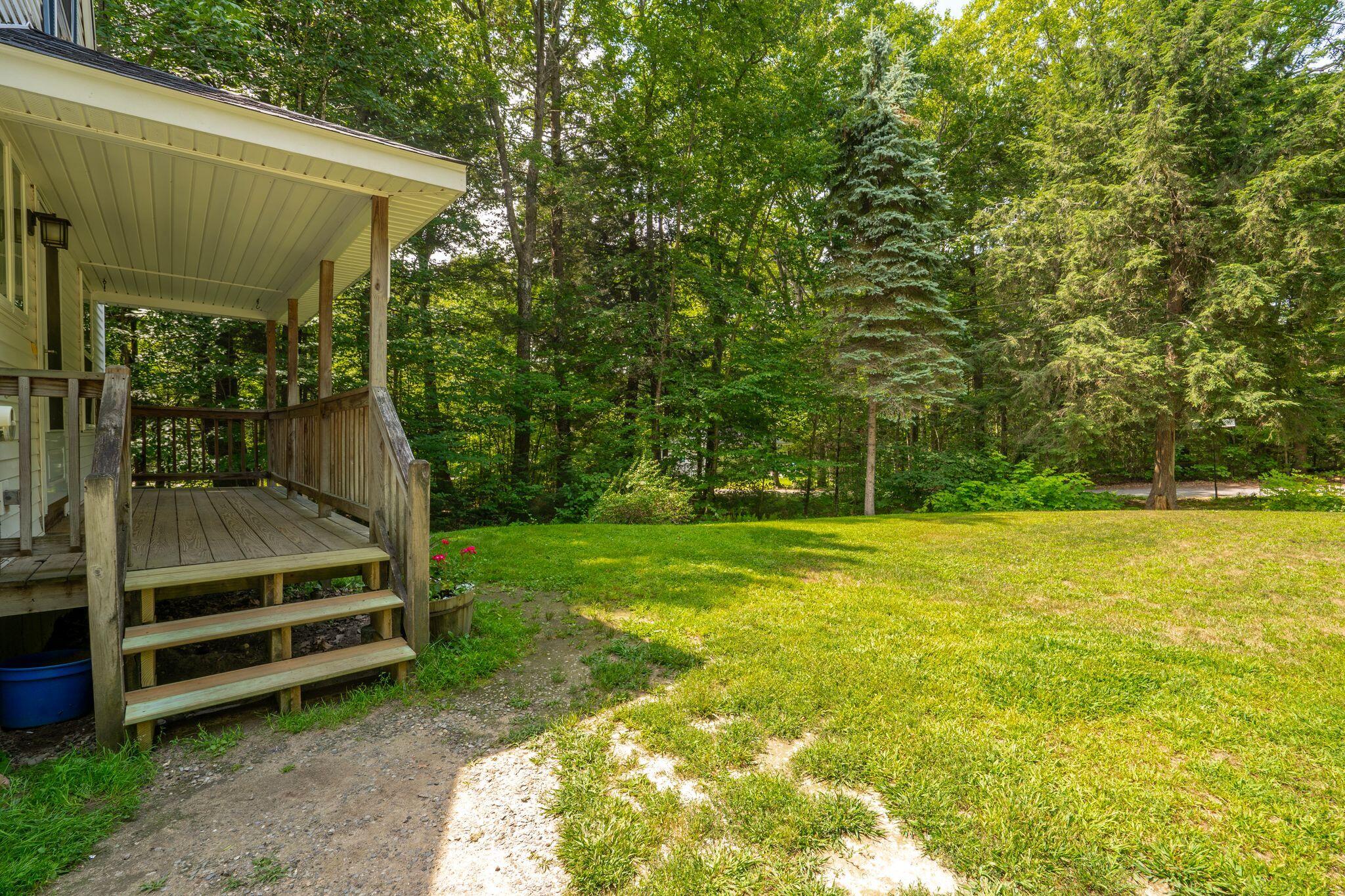 38 Lantern Lane Property Photo 4