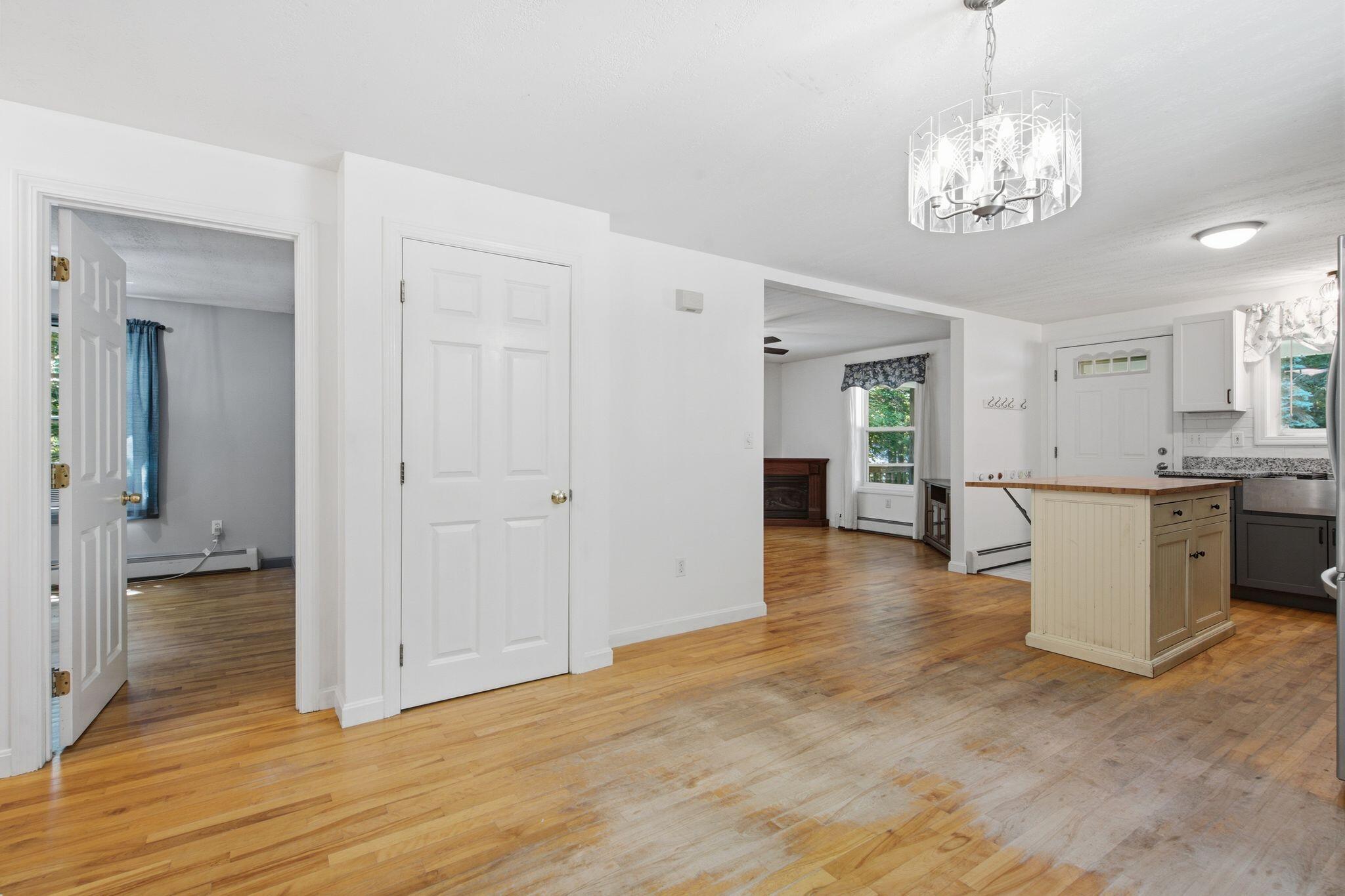 38 Lantern Lane Property Photo 13