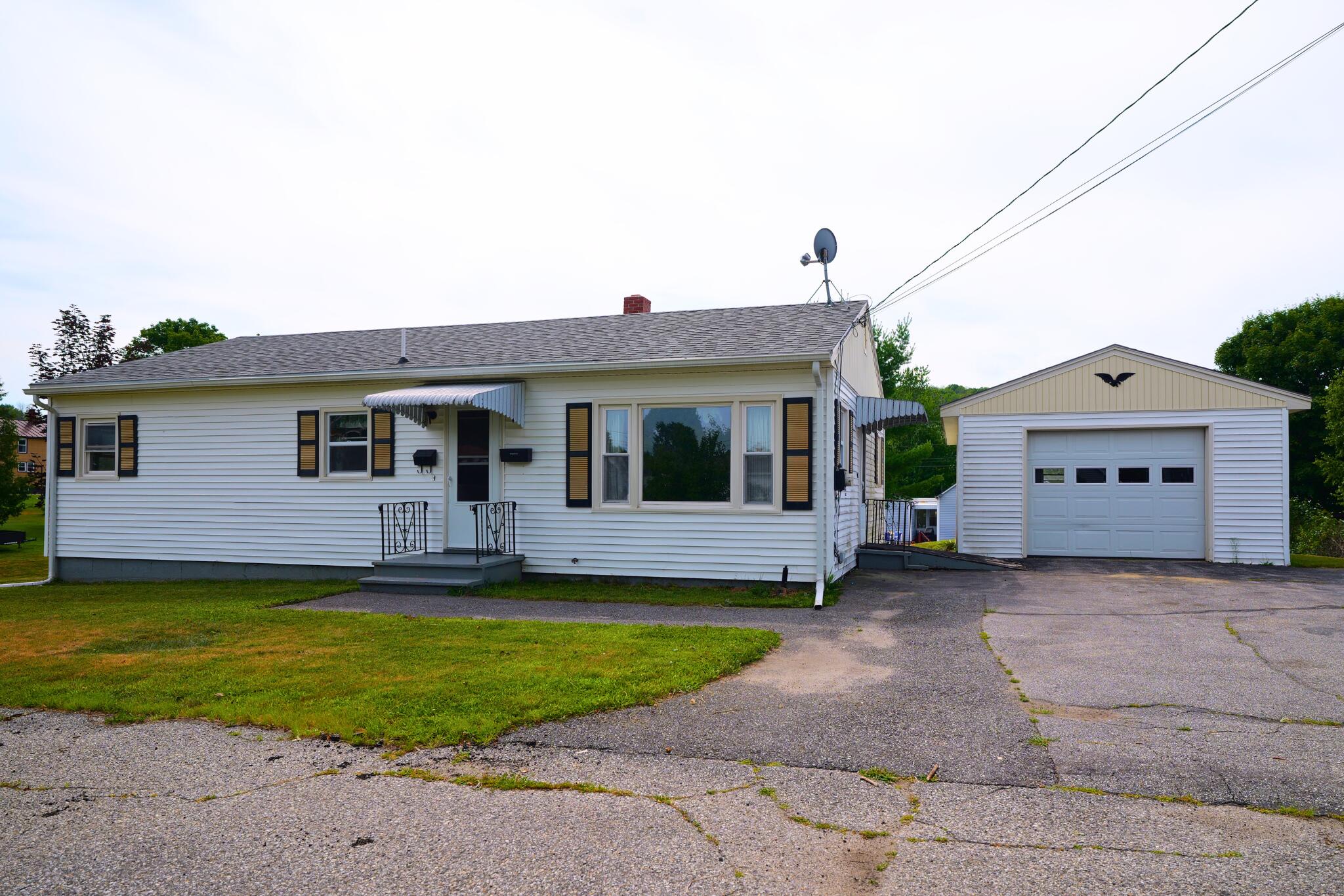 121 Dow Avenue Property Photo 1