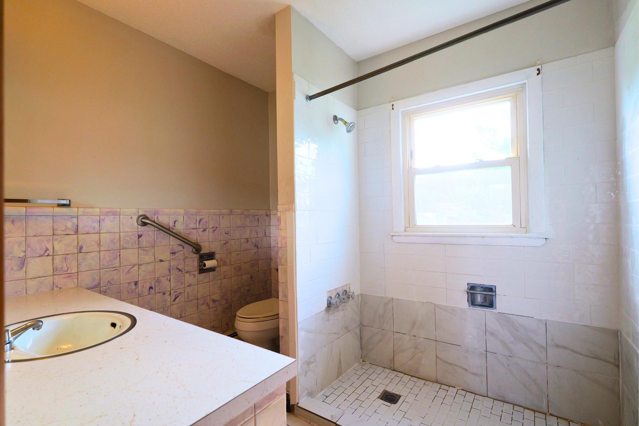 121 Dow Avenue Property Photo 14