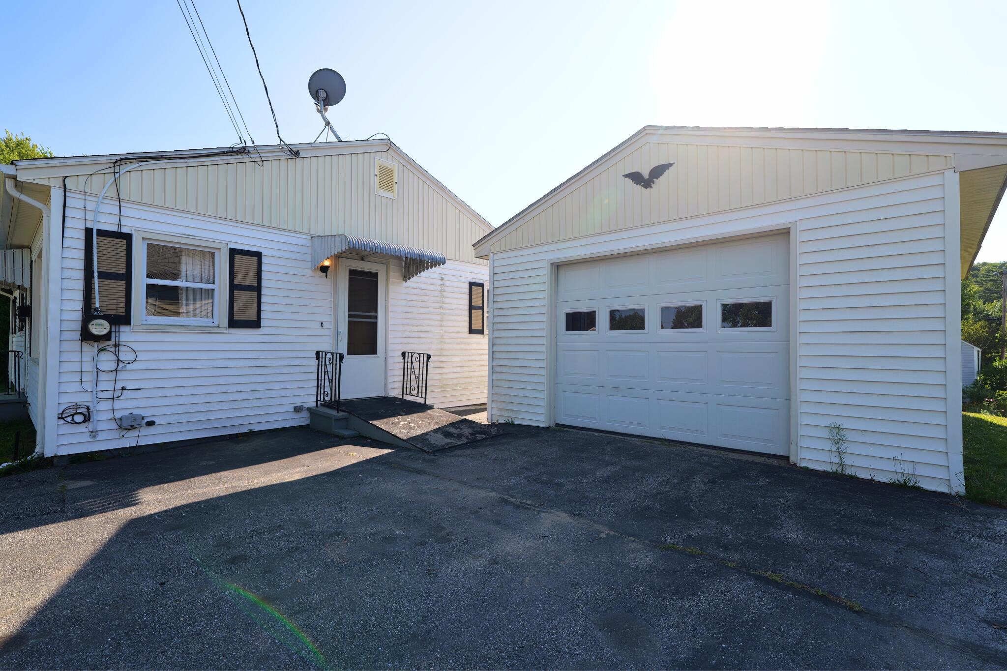 121 Dow Avenue Property Photo 30
