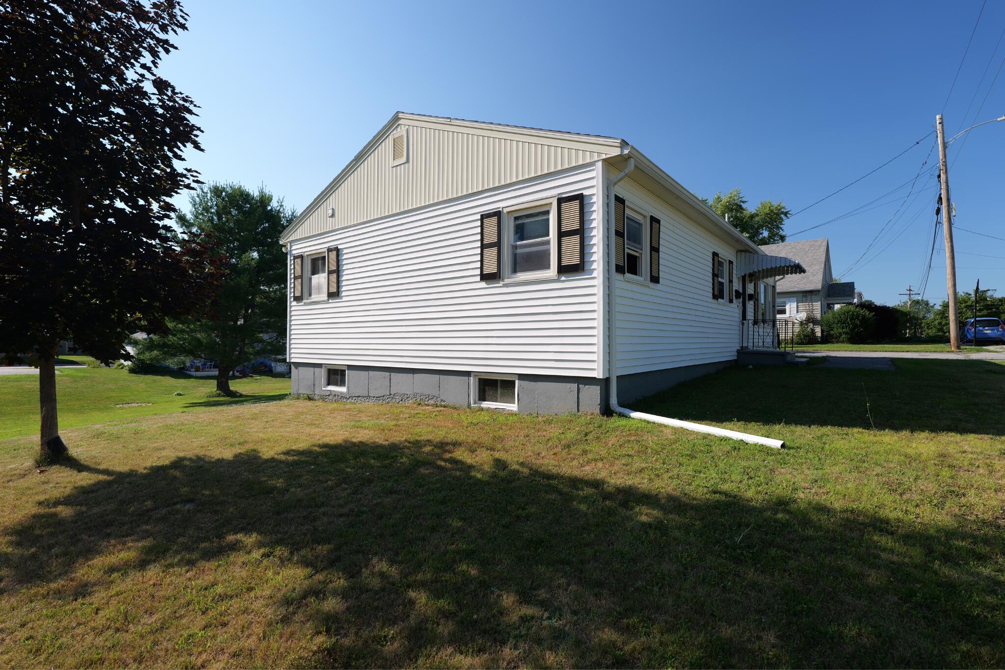 121 Dow Avenue Property Photo 32