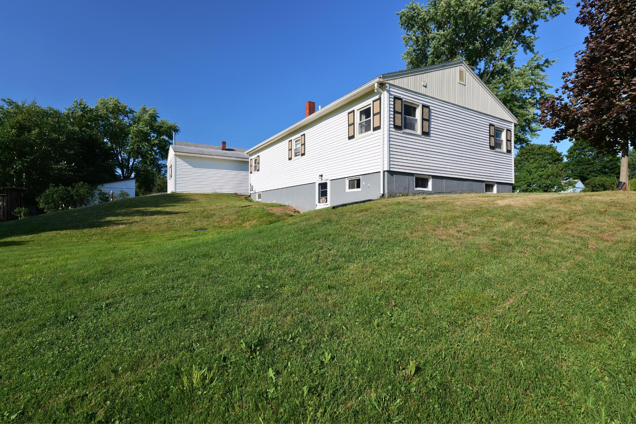 121 Dow Avenue Property Photo 33