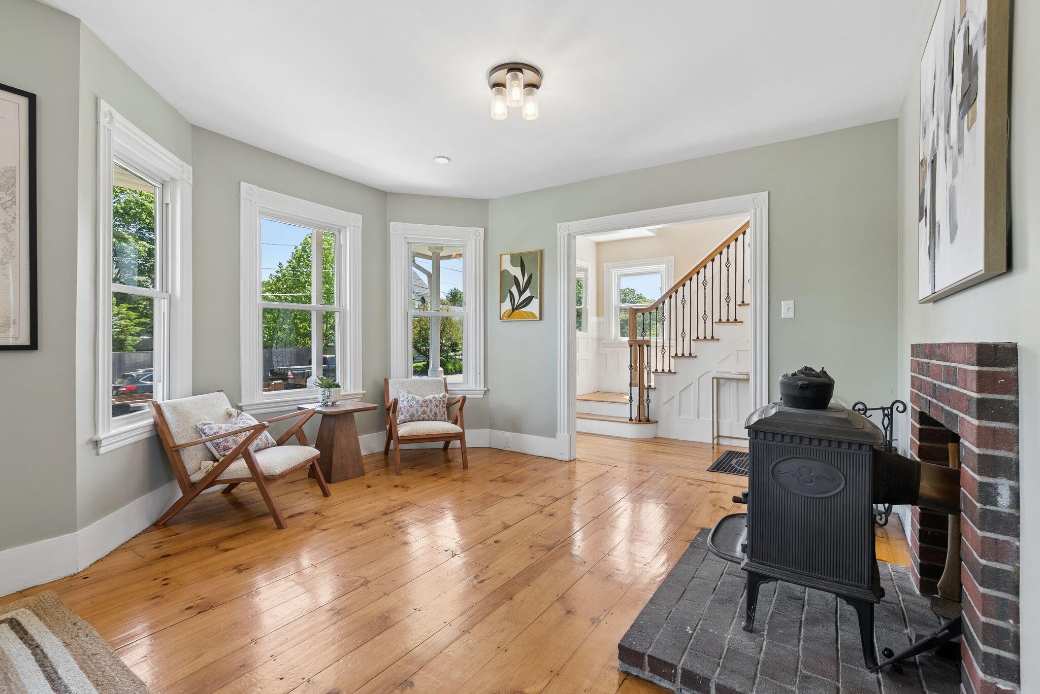 26 Adelaide Street Property Photo 13