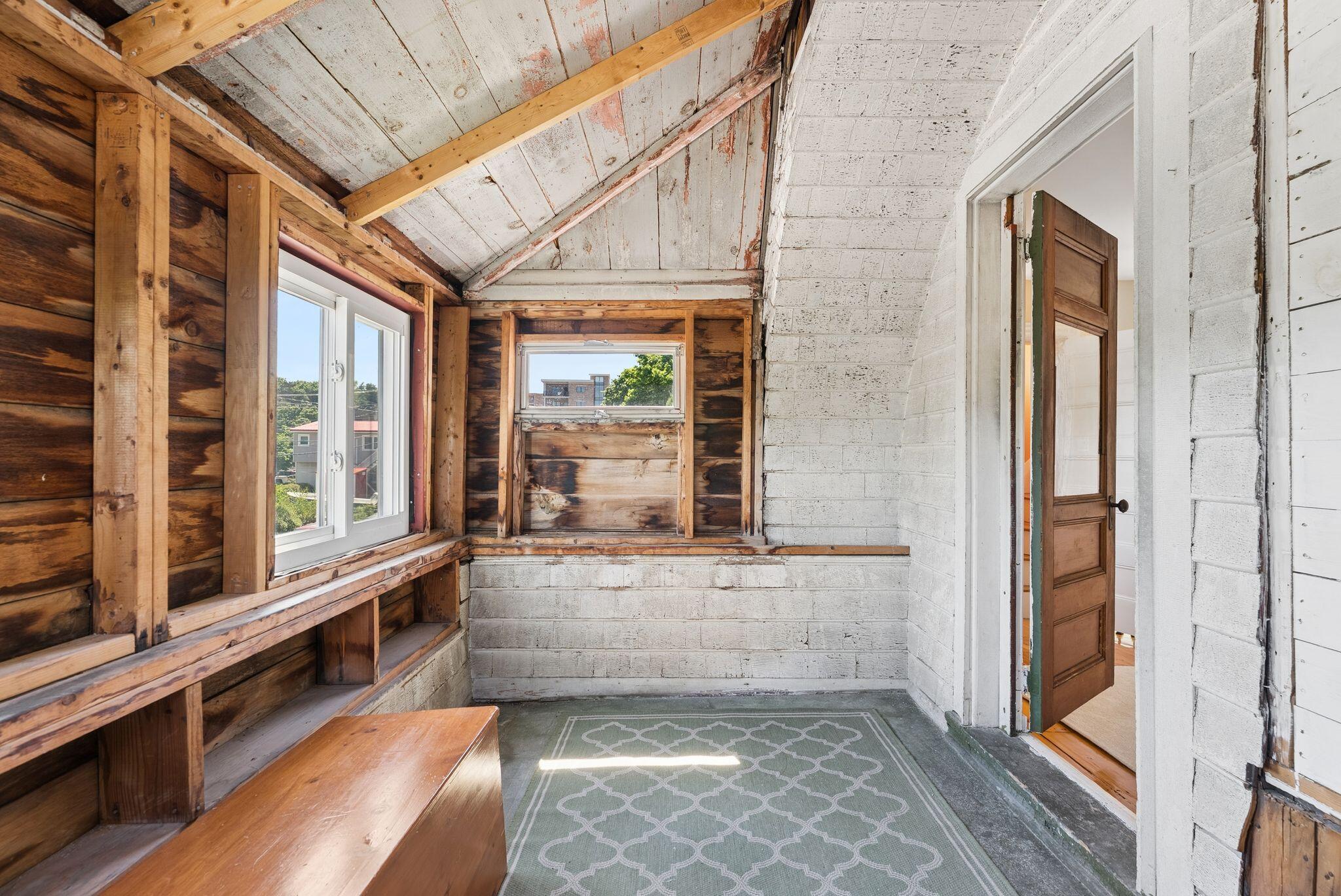 26 Adelaide Street Property Photo 44