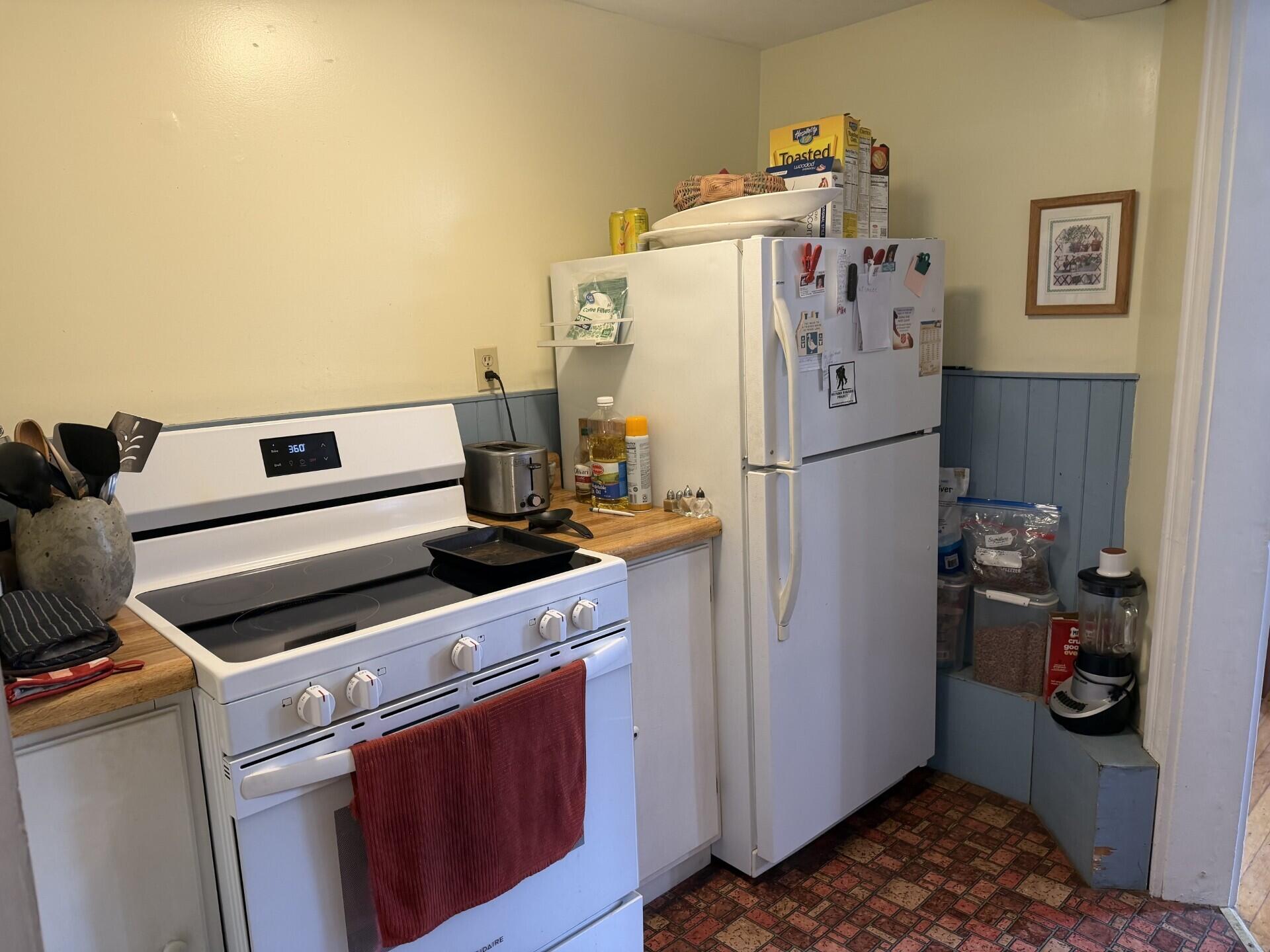 30 Bowdoin Street Property Photo 5