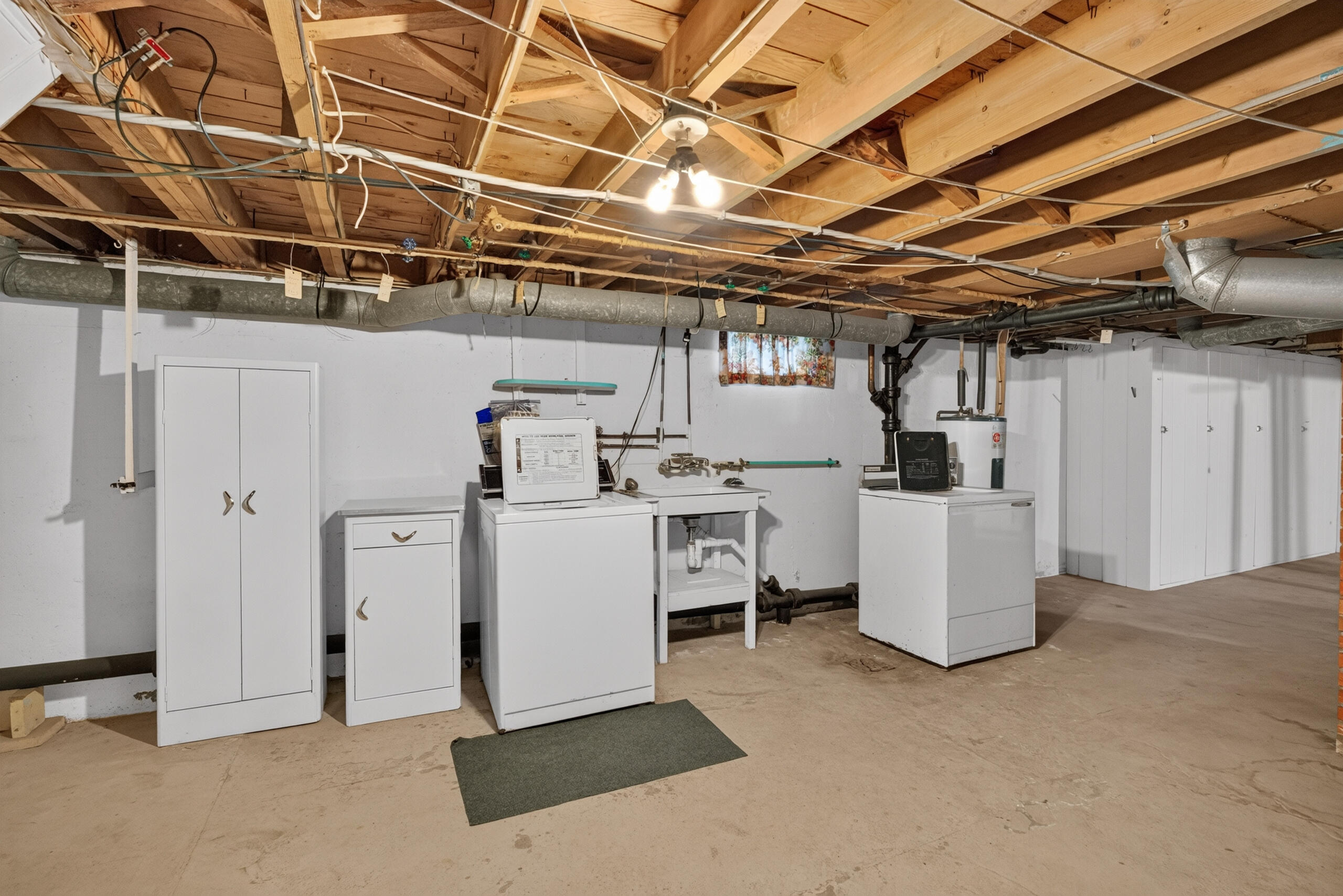135-137 Oxford Avenue Property Photo 29