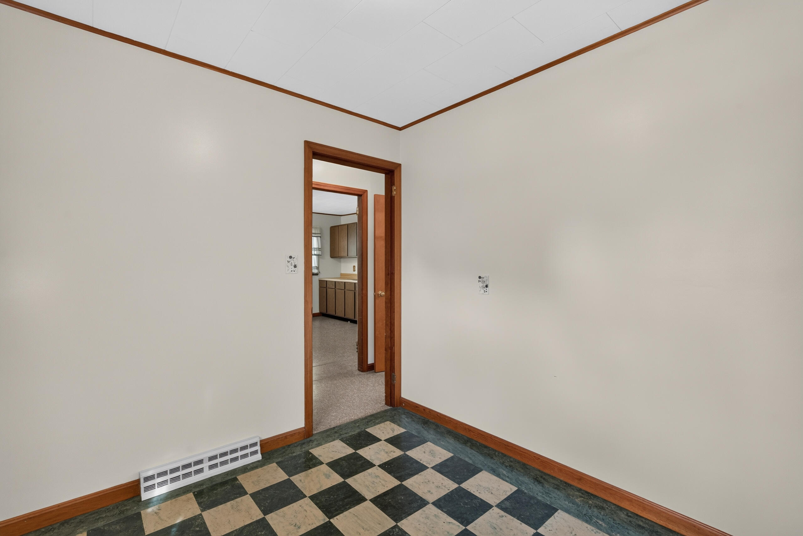 135-137 Oxford Avenue Property Photo 39